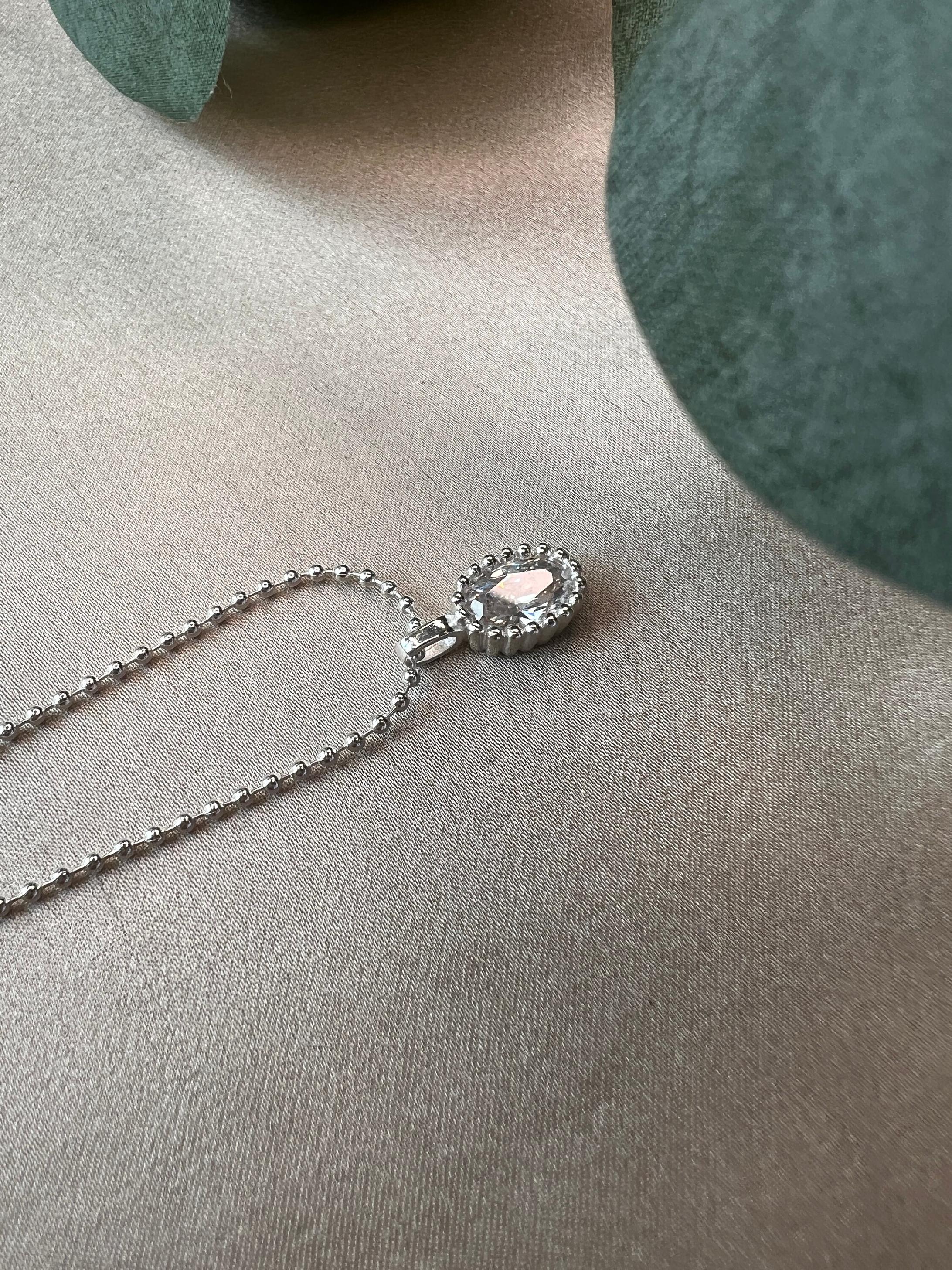 Halskette mit Zirkonia Anhänger 925 Silber, Halskette für Frauen, Brautschmuck, Hochzeit Accessoire-Halskette-Schmuckblüte