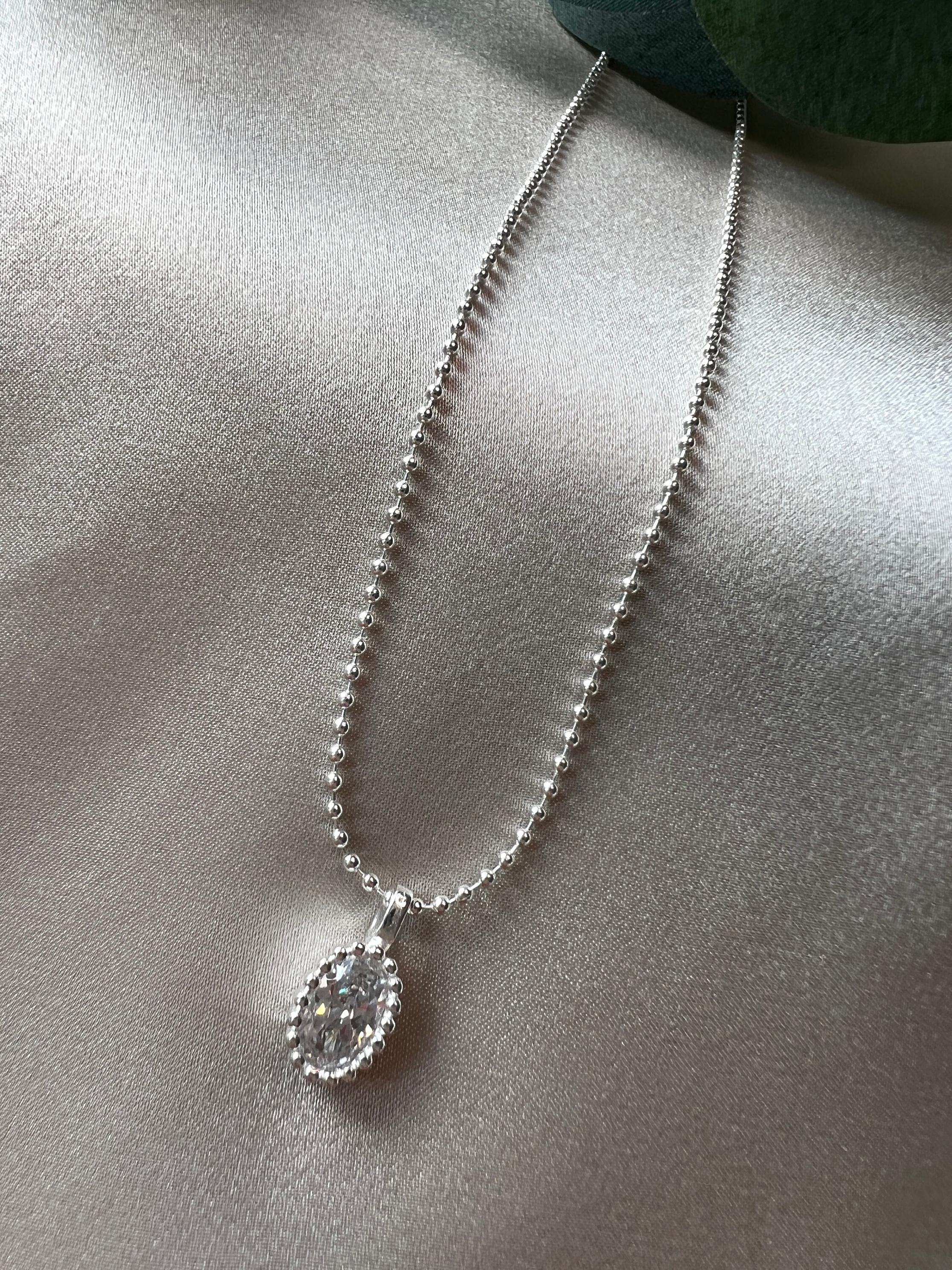 Halskette mit Zirkonia Anhänger 925 Silber, Halskette für Frauen, Brautschmuck, Hochzeit Accessoire-Halskette-Schmuckblüte