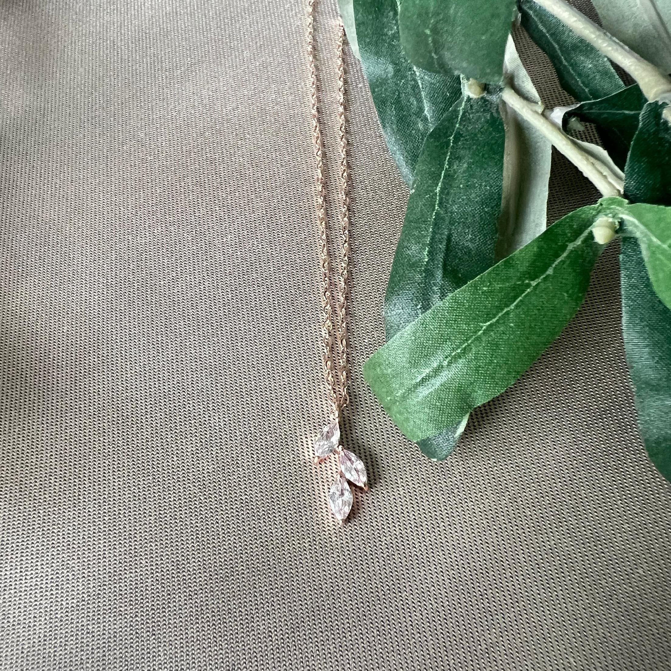 Halskette mit Zirkonia Anhänger, Brautschmuck Roségold, Silber, eleganter Schmuck - Roségold-Halskette-Schmuckblüte
