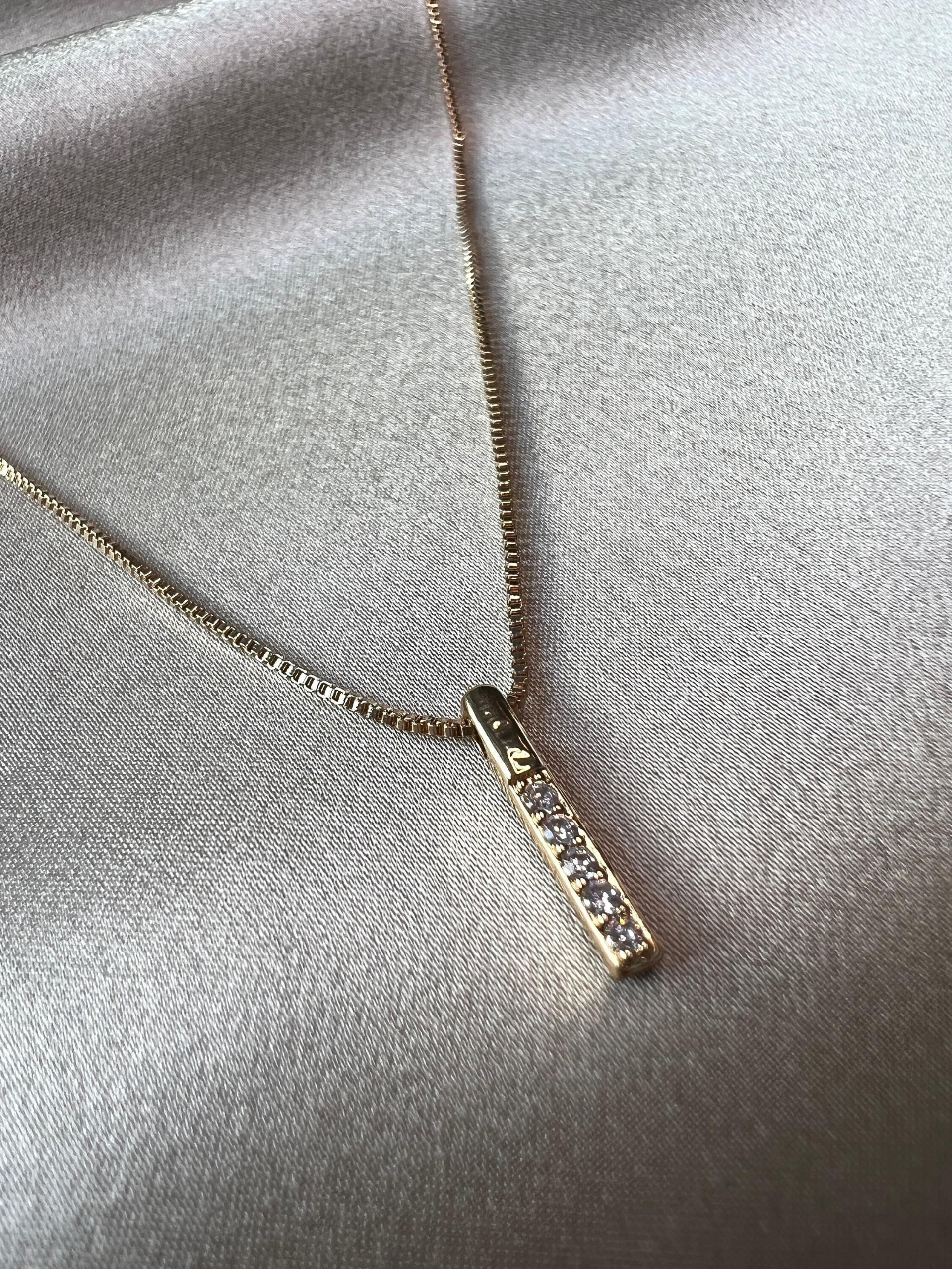 Halskette mit funkelndem Zirkonia-Steinchen Anhänger, filigran, silber, rosegold, gold, Braut Schmuck, Brauthalskette, Halskette für Frauen - Gold-Halskette-Schmuckblüte