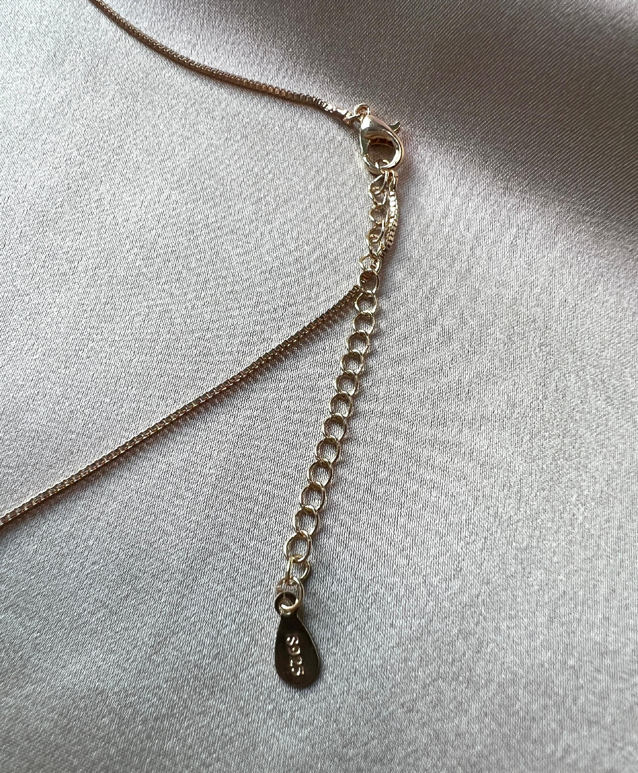Halskette mit funkelndem Zirkonia-Steinchen Anhänger, filigran, silber, rosegold, gold, Braut Schmuck, Brauthalskette, Halskette für Frauen - Gold-Halskette-Schmuckblüte