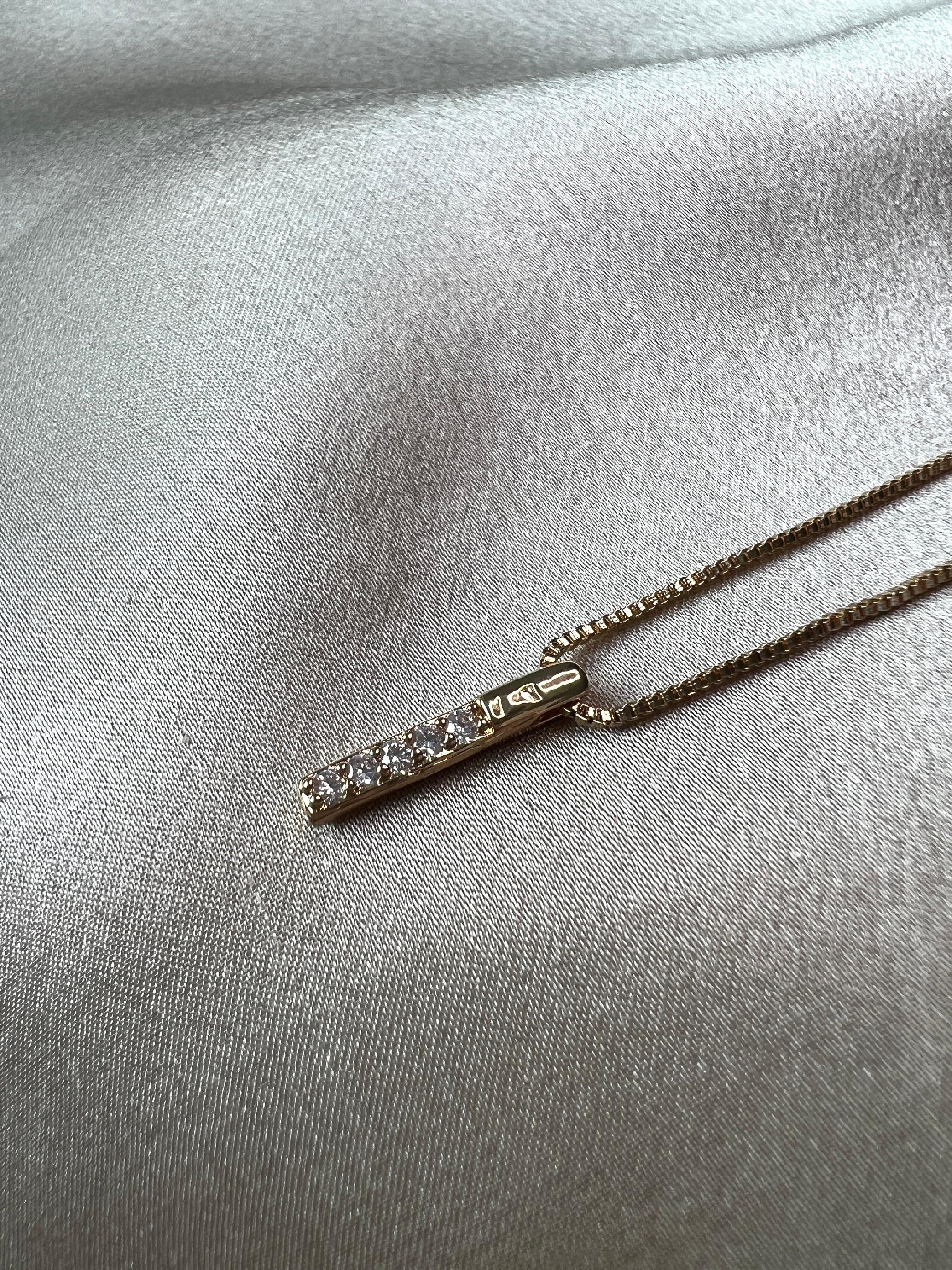 Halskette mit funkelndem Zirkonia-Steinchen Anhänger, filigran, silber, rosegold, gold, Braut Schmuck, Brauthalskette, Halskette für Frauen - Gold-Halskette-Schmuckblüte