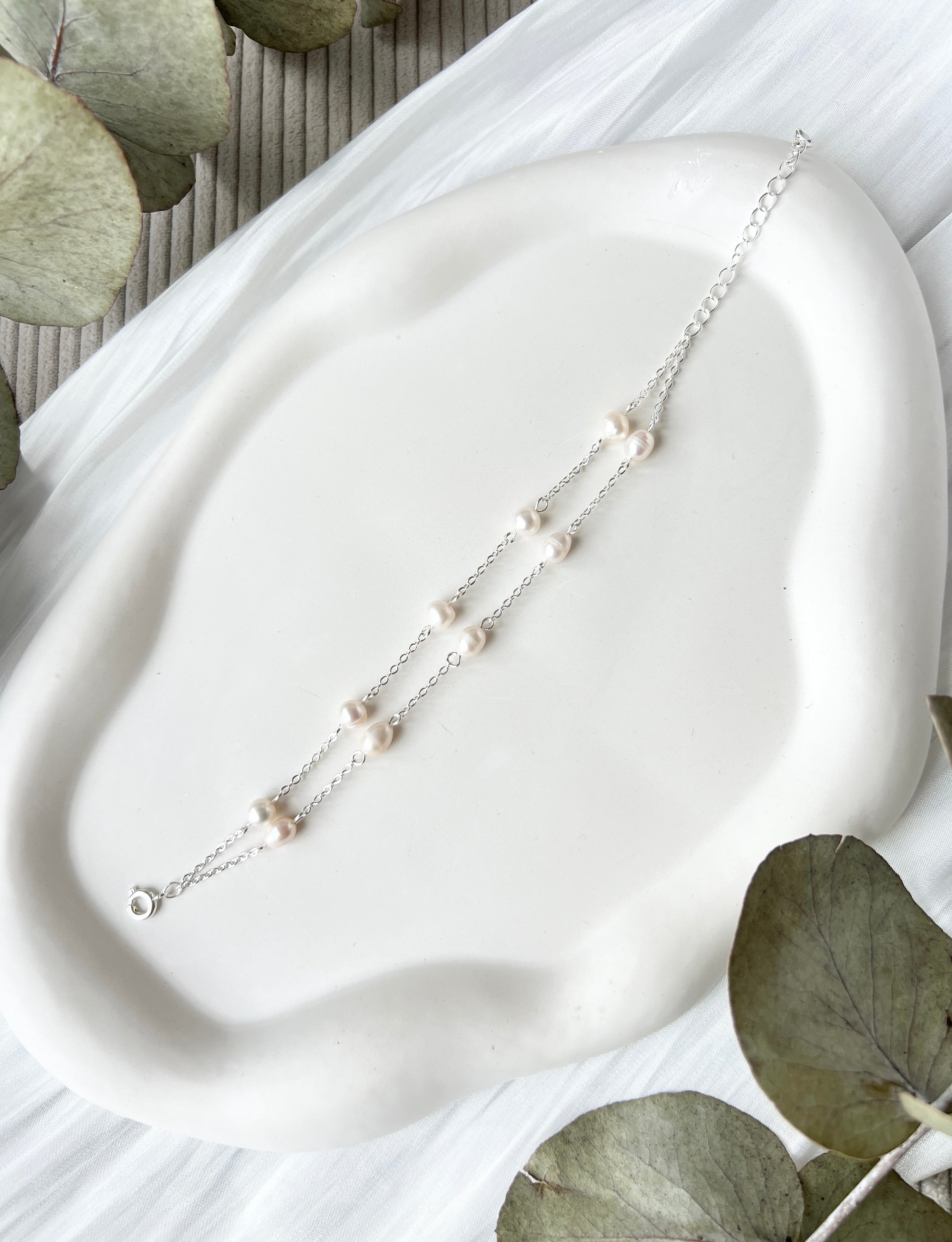 Armband, Silber, weiße Perlen, Perlenschmuck, Brautschmuck