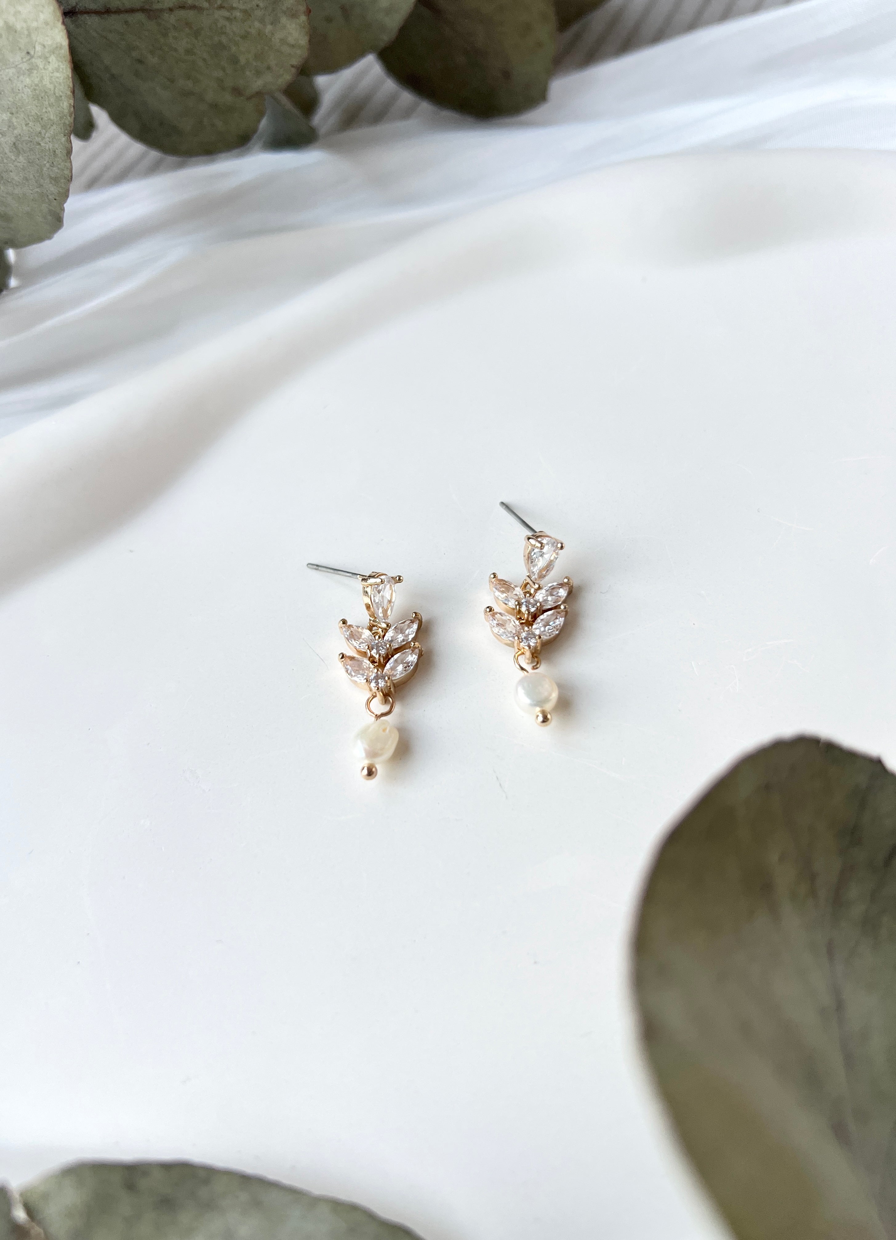 Ohrringe, Gold, Perlenohrringe, funkelnde Ohrstecker, Brautschmuck