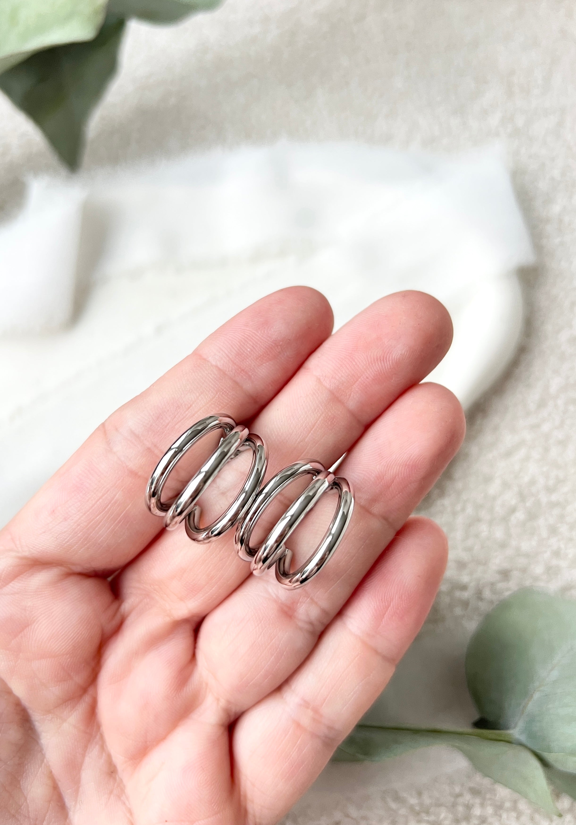 Moderne Creolen, Silber, Ohrringe, minimalistisch, Hoops