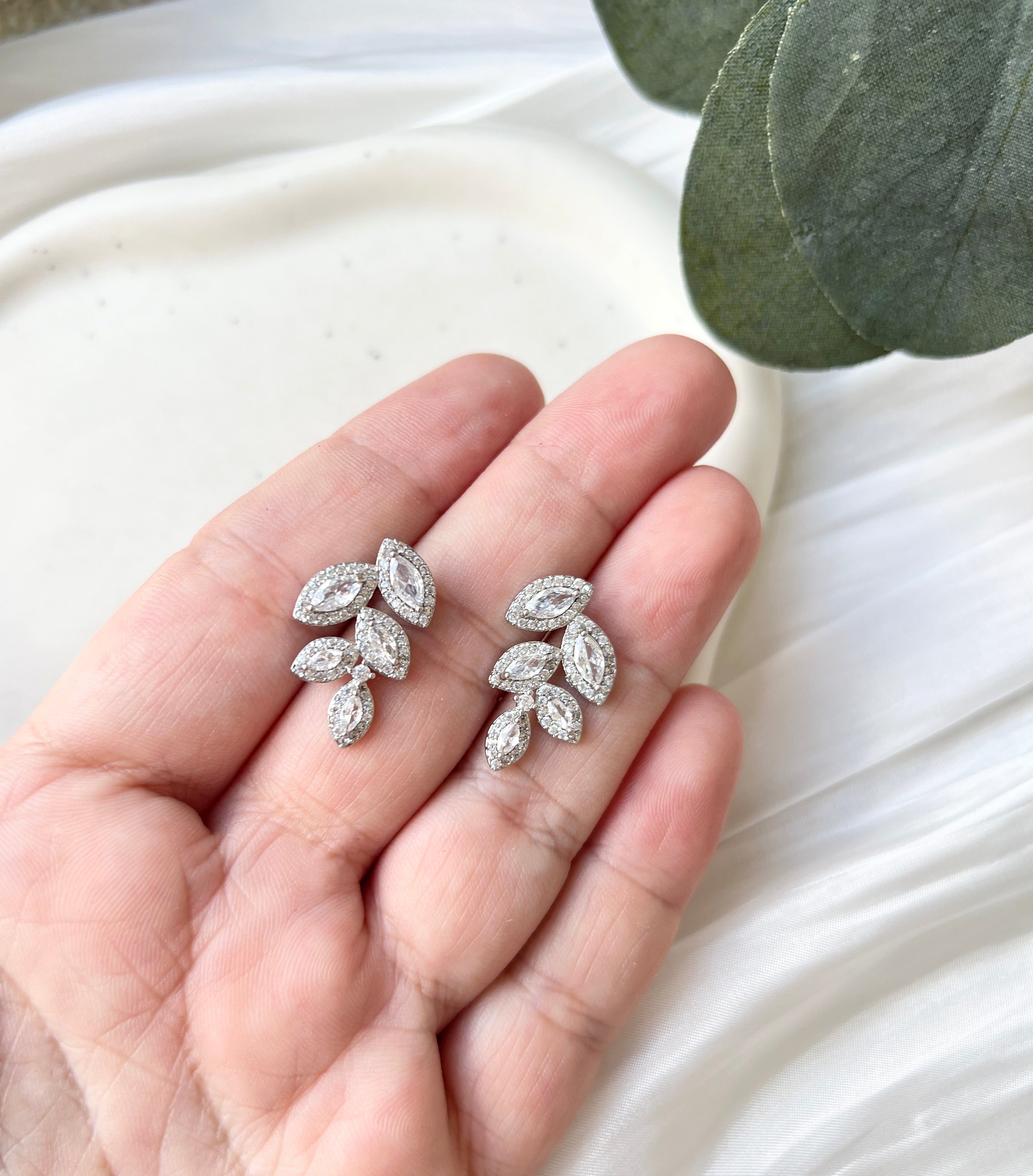 Brautohrringe, Silber, Ohrstecker in Blätterform