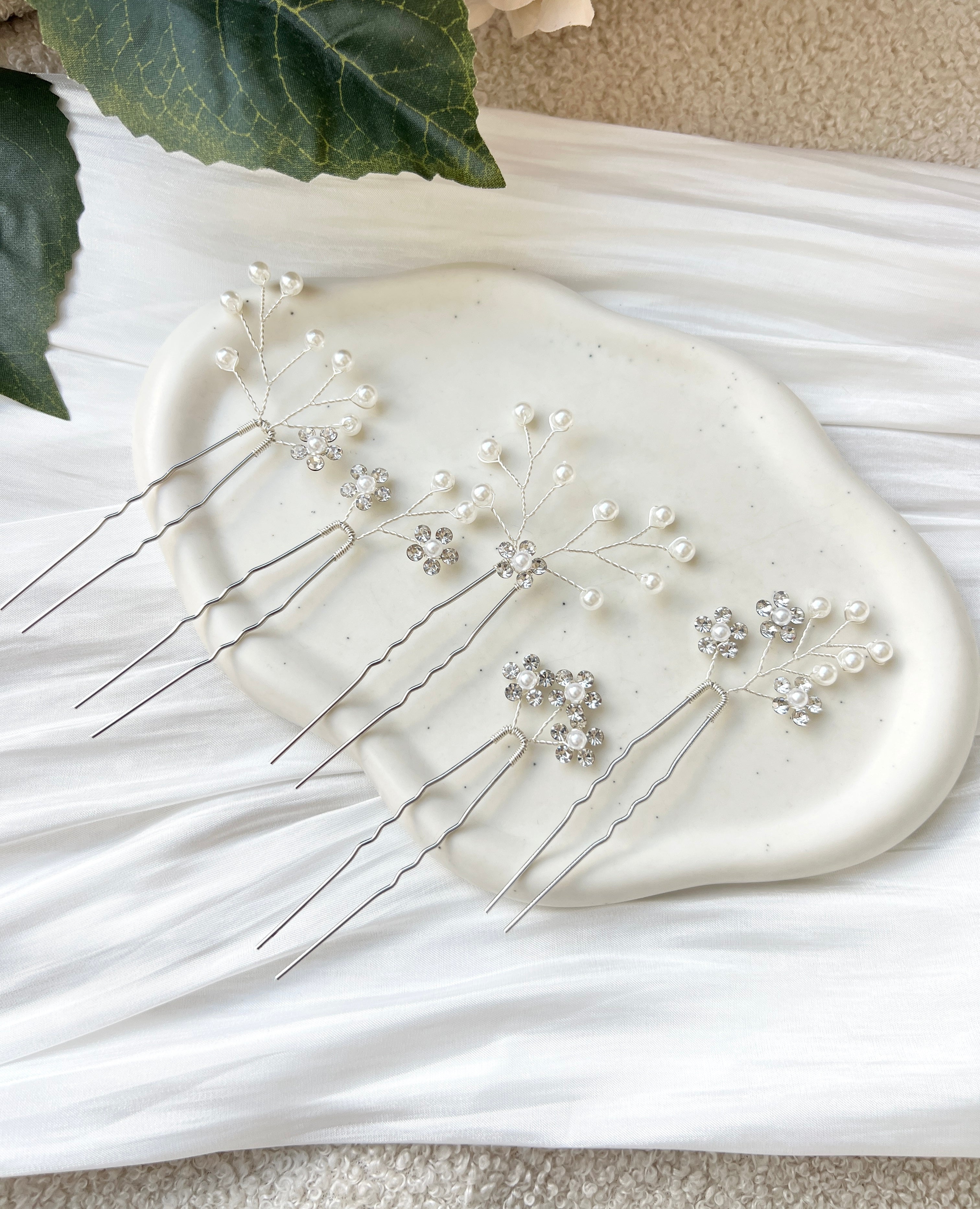 Haarnadeln, Silber, Set 5 Stück, weiße Perlen und Blüten, Brautschmuck