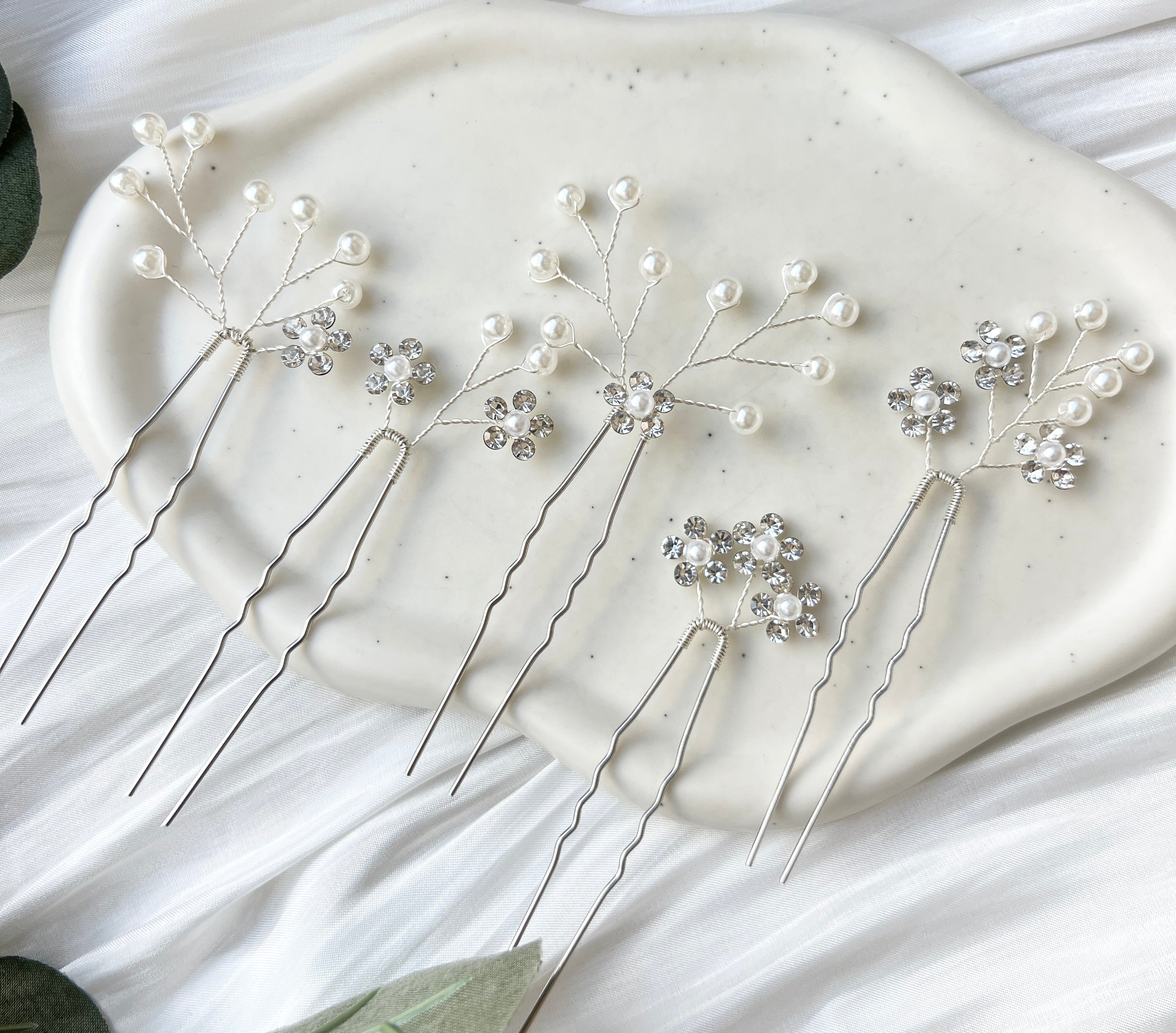 Haarnadeln, Silber, Set 5 Stück, weiße Perlen und Blüten, Brautschmuck