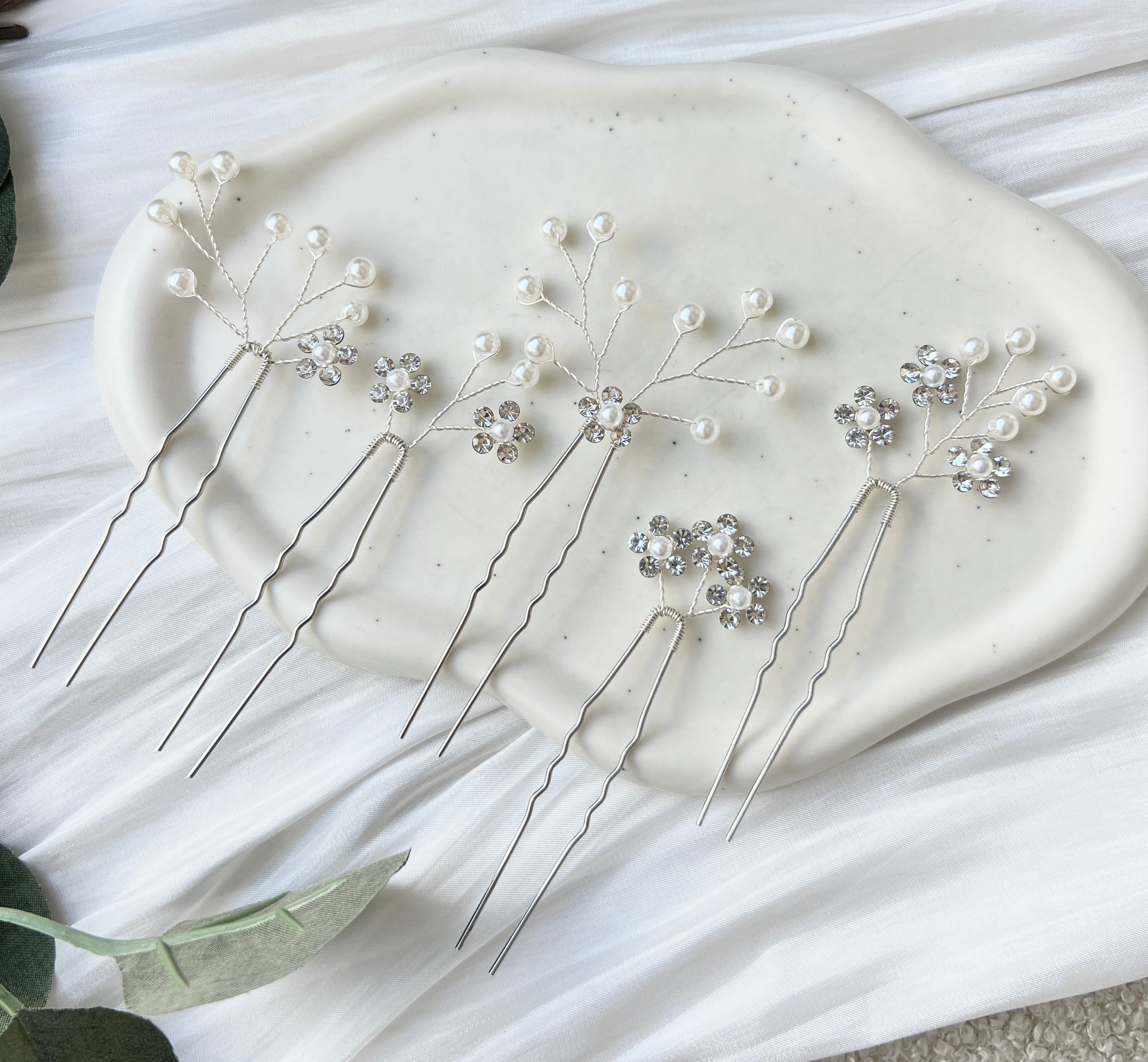 Haarnadeln, Silber, Set 5 Stück, weiße Perlen und Blüten, Brautschmuck