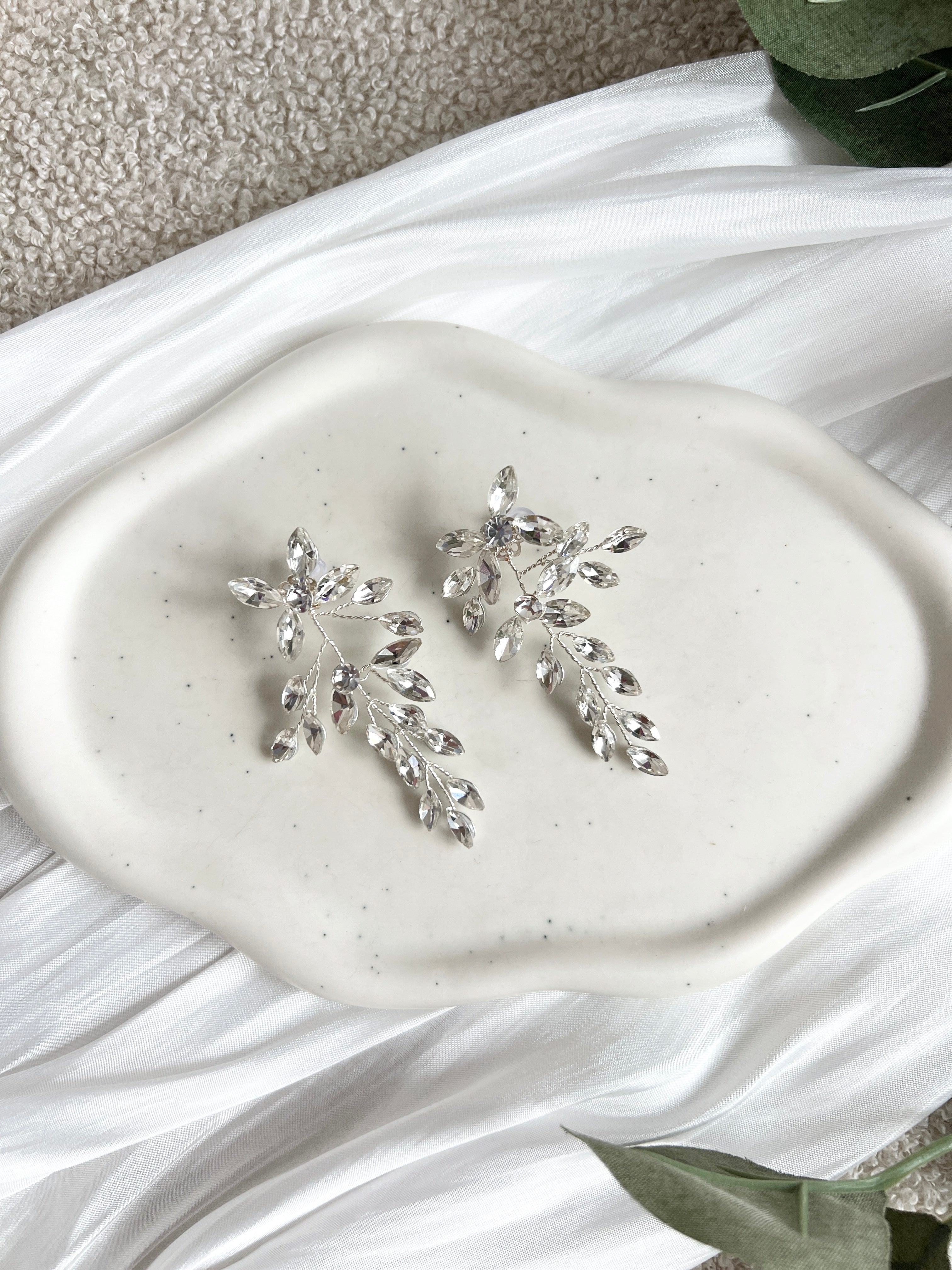 Ohrringe mit funkelnden Strass-Steinen, Brautohrringe, Hängeohrringe