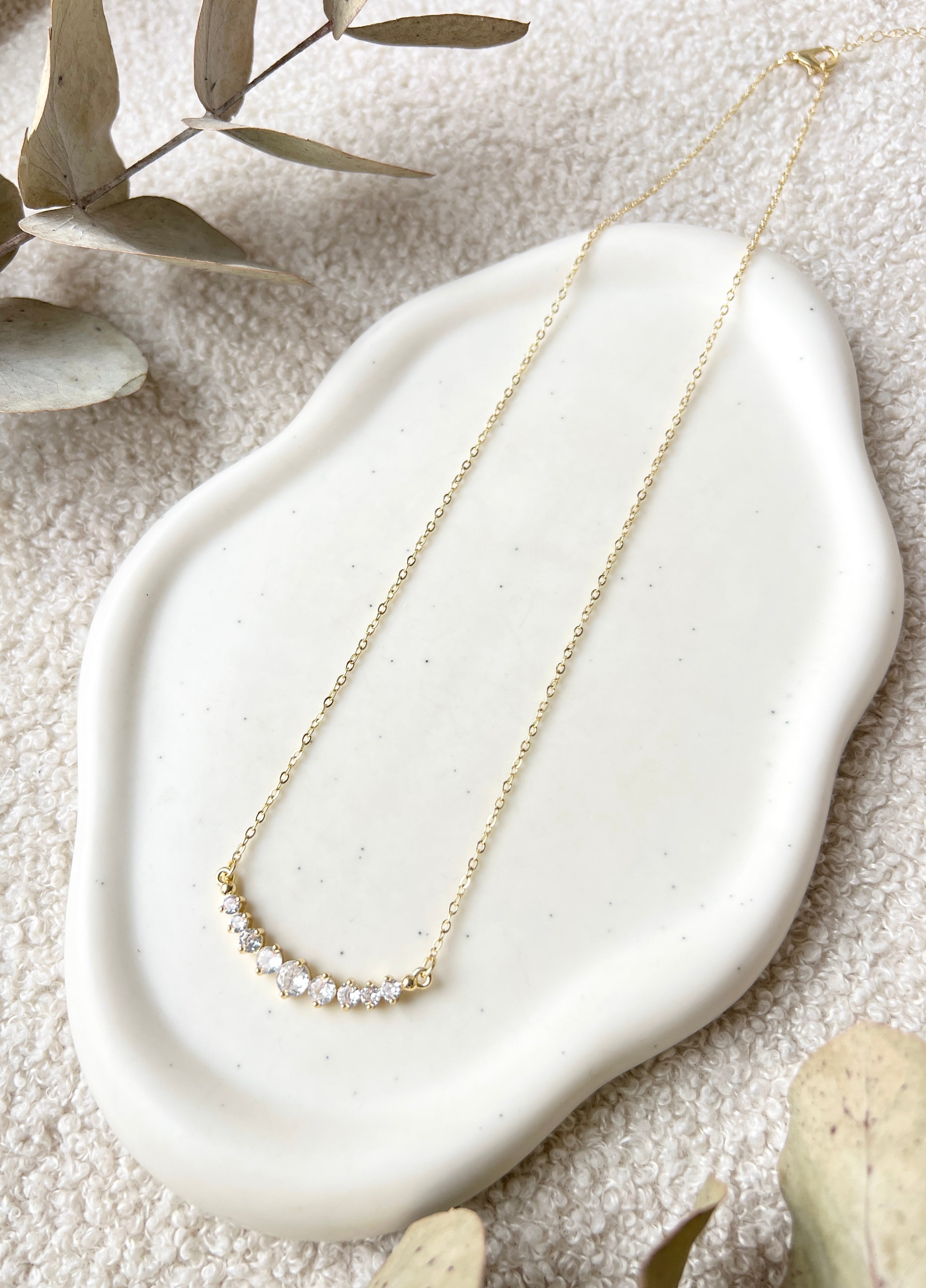 Halskette, Gold, Strasssteine, Brautschmuck, feine Brauthalskette, kurze Kette