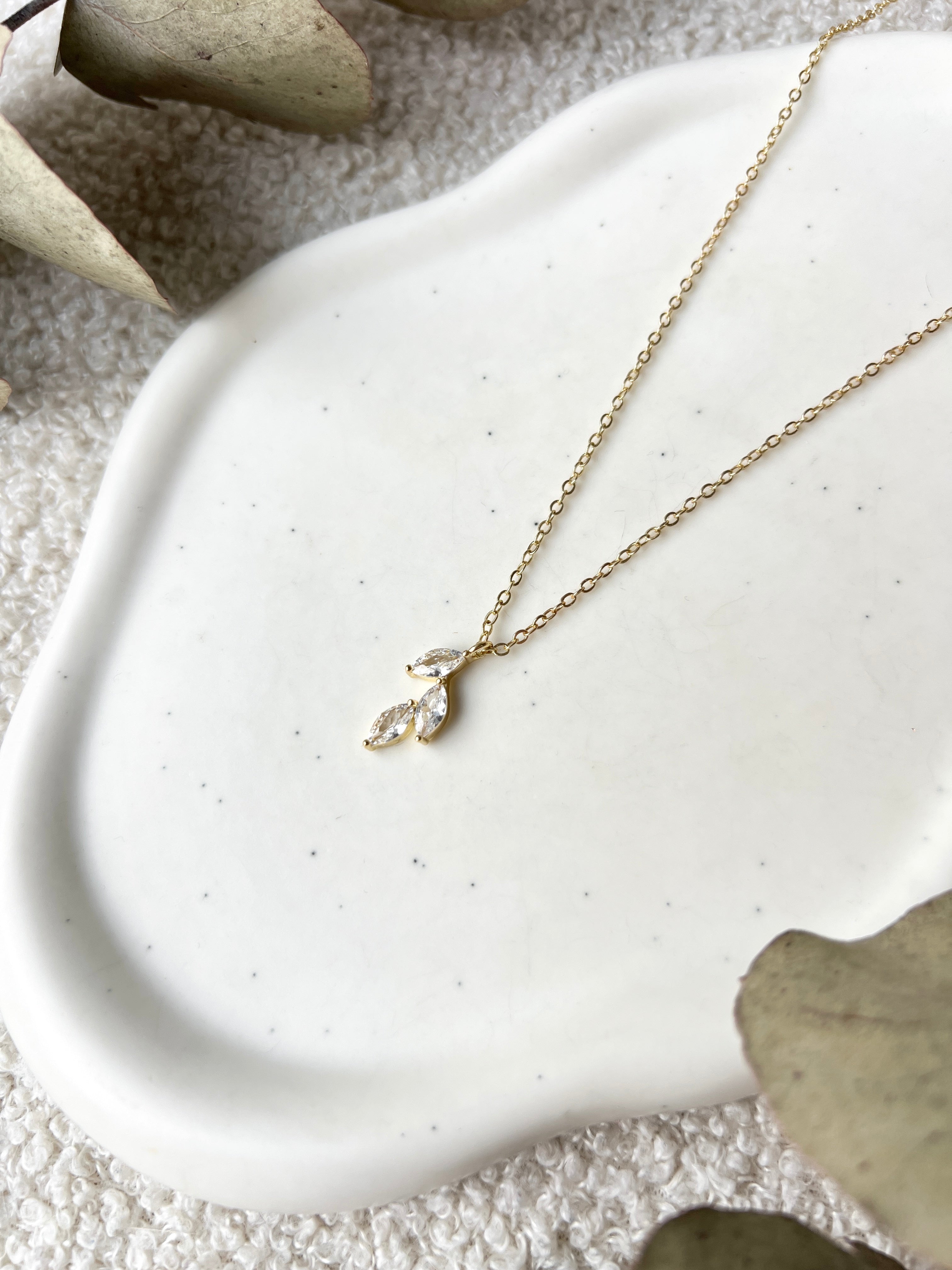 Halskette, Zirkonia Anhänger, feine glänzende Kette, Brautschmuck