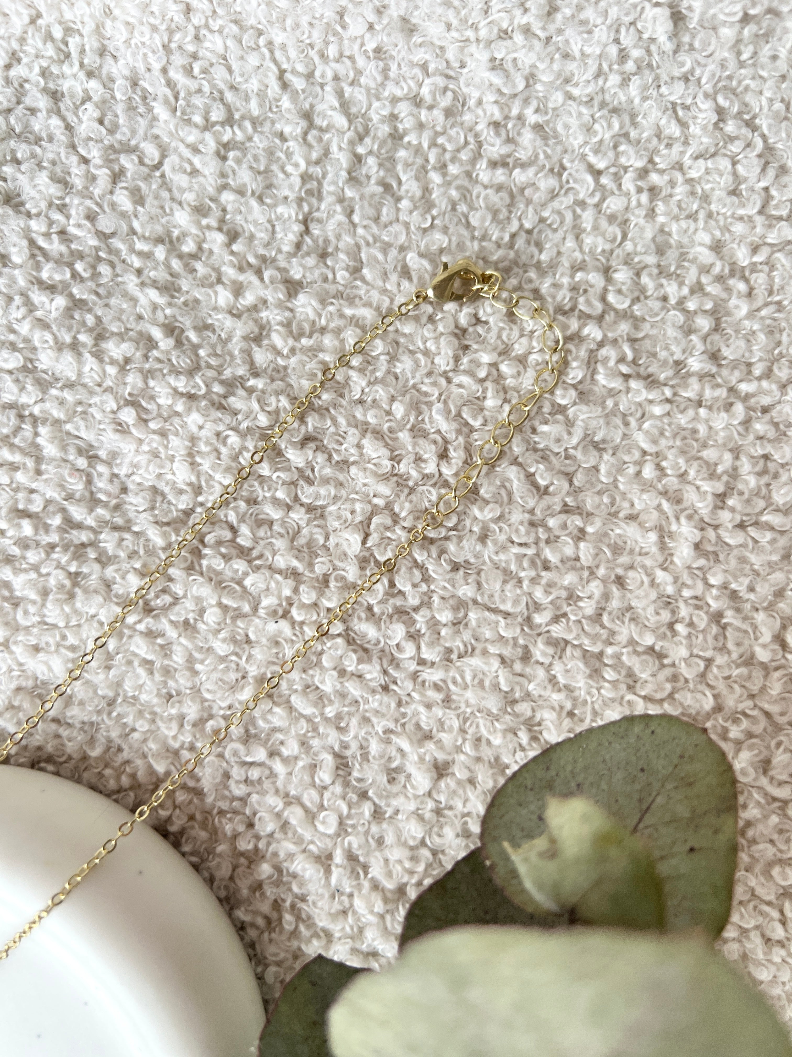 Halskette mit Perlenanhaenger, Gold, Perlenschmuck, Brauthalskette, feine Perlenhalskette, Brautschmuck, Schmuck für die Hochzeit, Schmuckbluete