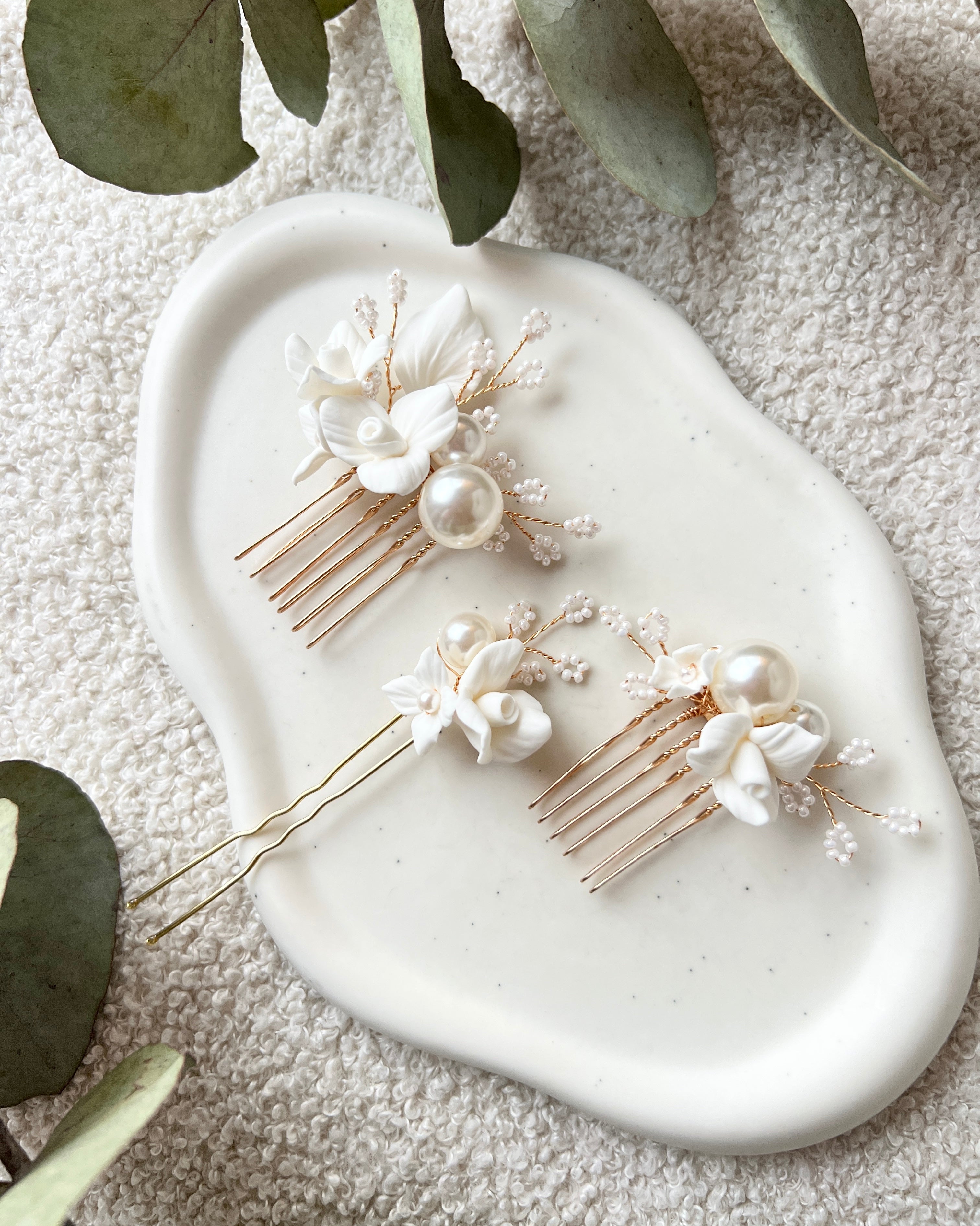 Haarschmuck für die Braut, Set 3 Stück, Gold und Weiß, Perlen und Blüten
