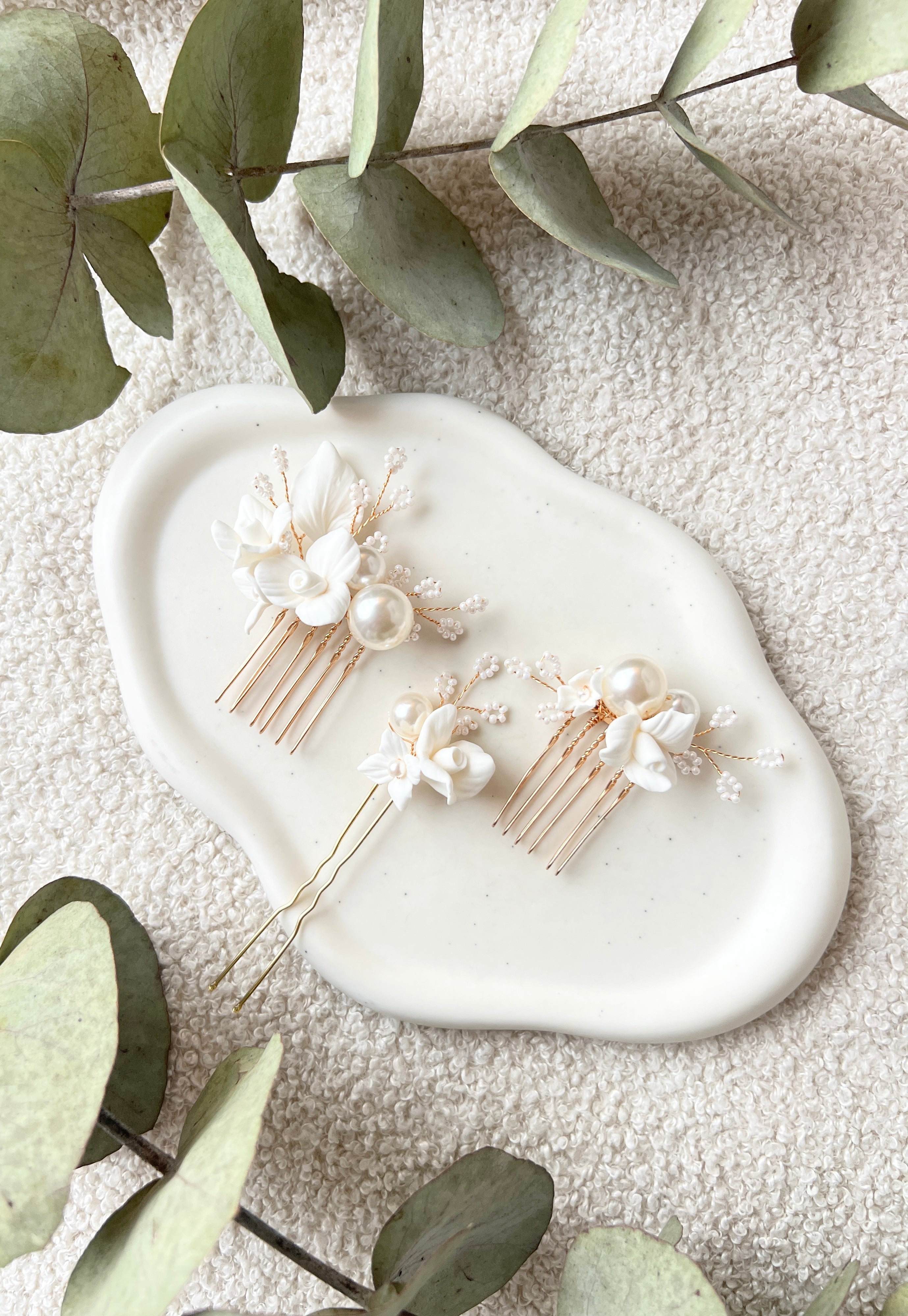 Haarschmuck für die Braut, Set 3 Stück, Gold und Weiß, Perlen und Blüten