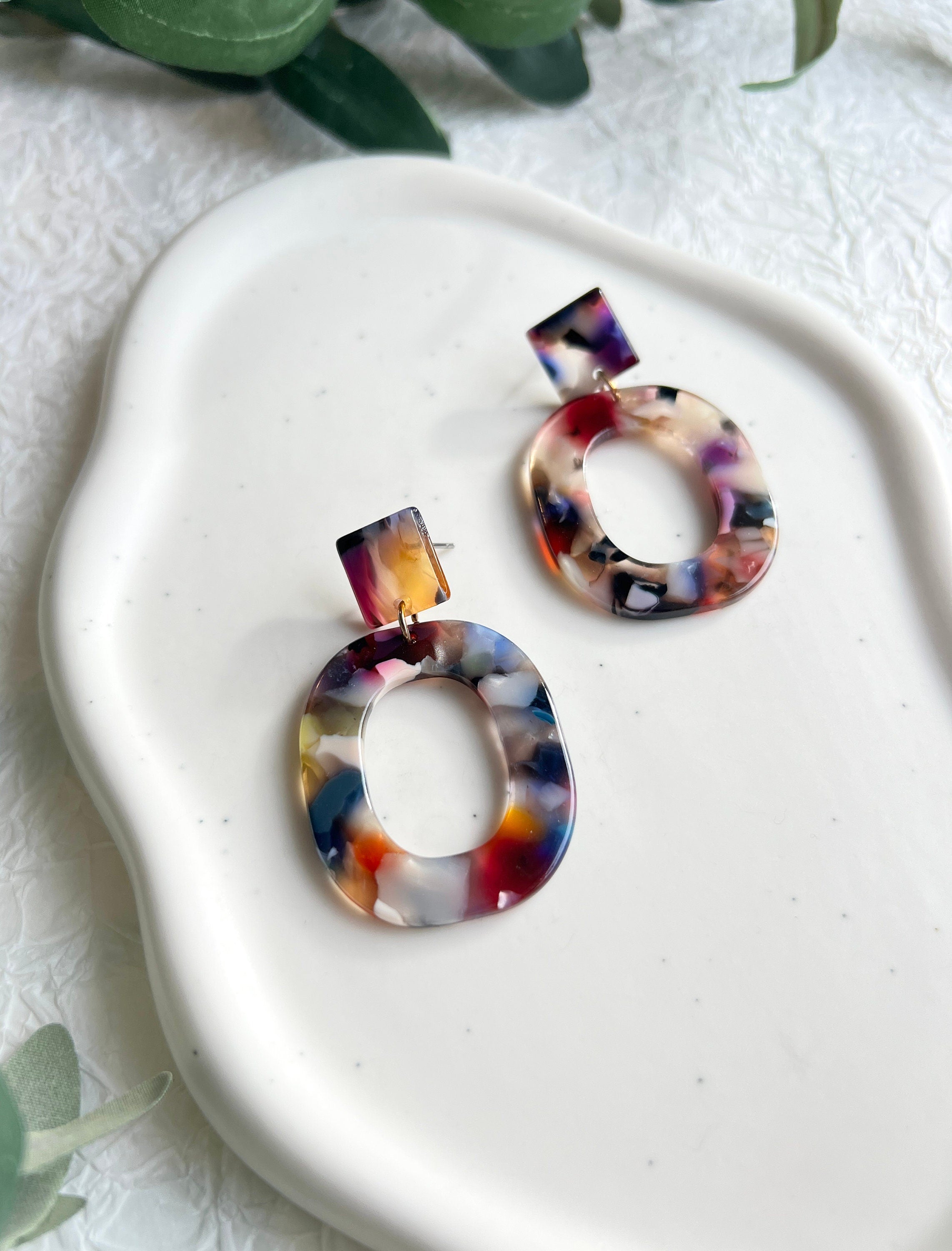 Lange Ohrringe bunt, Acryl, Ovale geometrische Hängeohrringe, ausgefallen, Trend, moderner-Ohrringe-Schmuckblüte