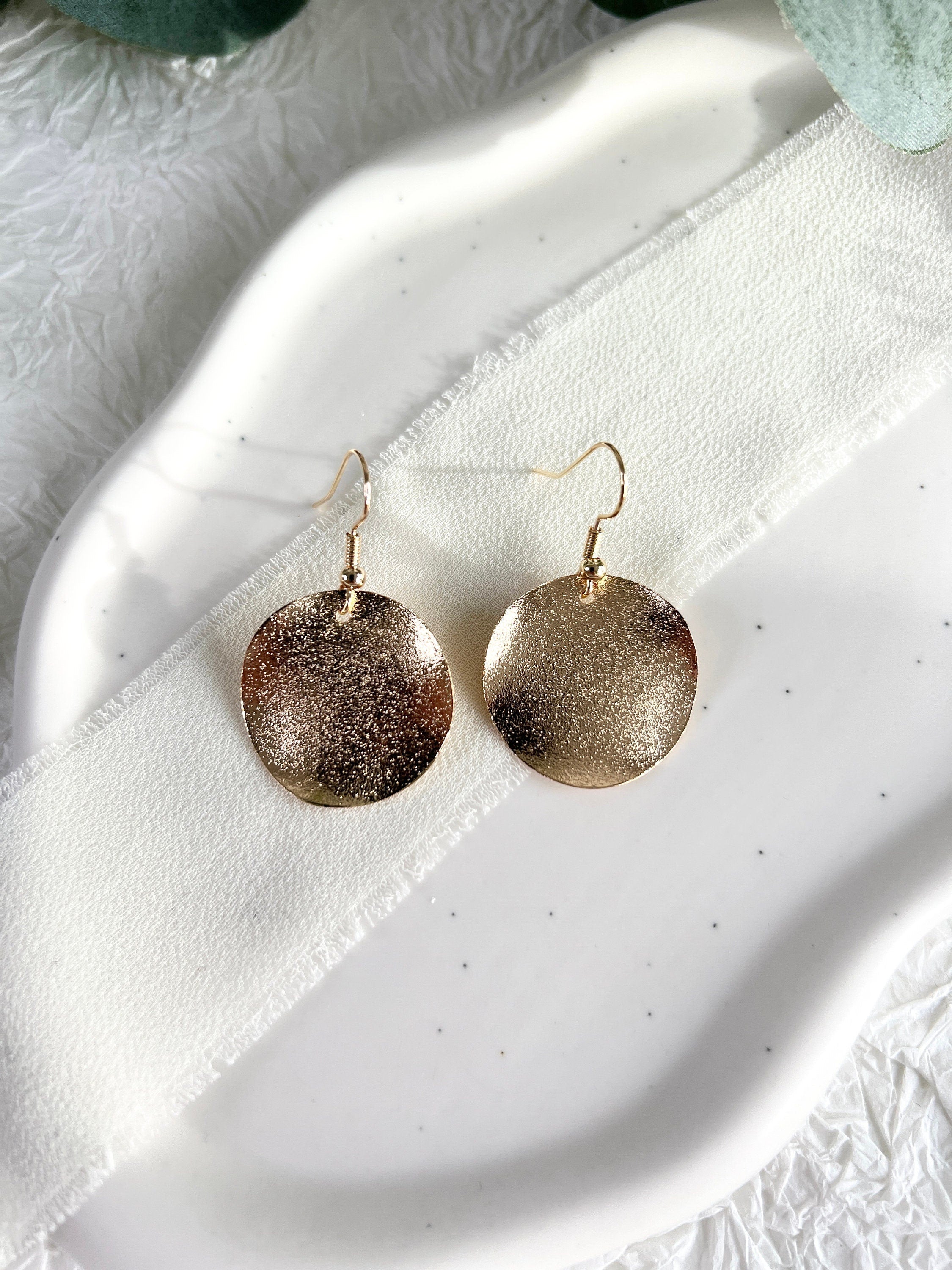 Moderne Ohrringe, Gold, Roségold, schlicht und minimalistisch, rund, uneben Hängeohrringe,-Ohrringe-Schmuckblüte