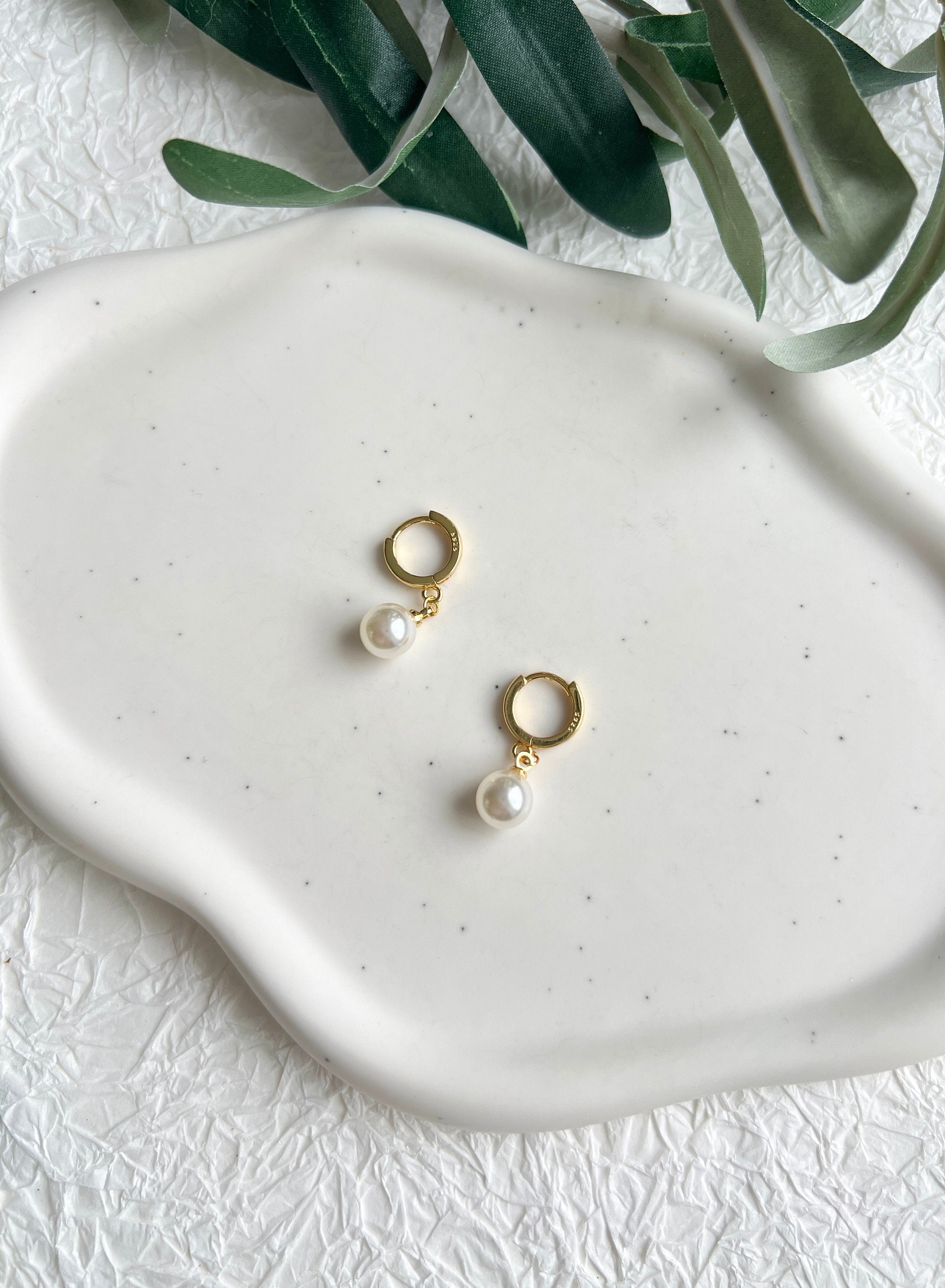 Ohrringe Braut, Creolen, Gold, Anhänger weiße Perle, eleganter Brautschmuck, Brautohrringe,-Ohrringe-Schmuckblüte