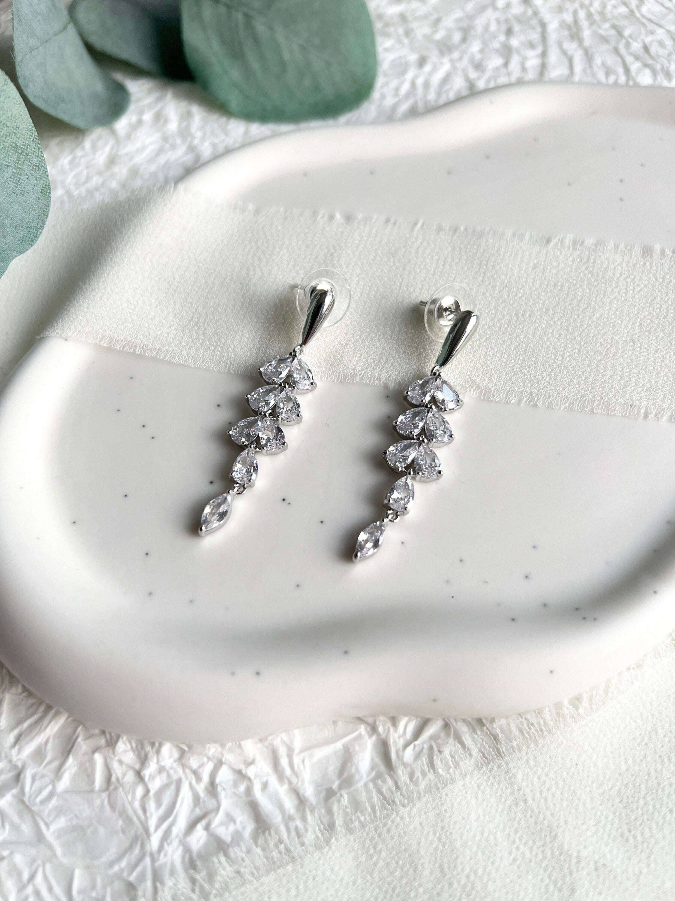 Ohrringe Braut, Silber und Gold, funkelnde Hängeohrringe, Ohrstecker, Brautschmuck, - Silber-Ohrringe-Schmuckblüte