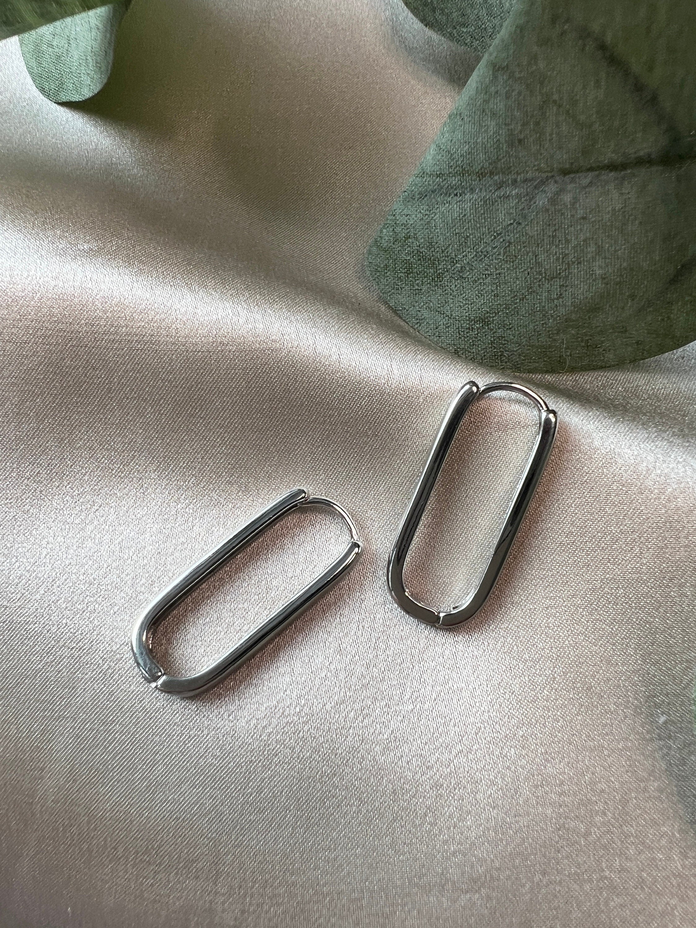 Ohrringe Creolen Silber Gold, moderne Kreolen rechteckig, minimalistisch, geometrisch - Silver-Ohrringe-Schmuckblüte