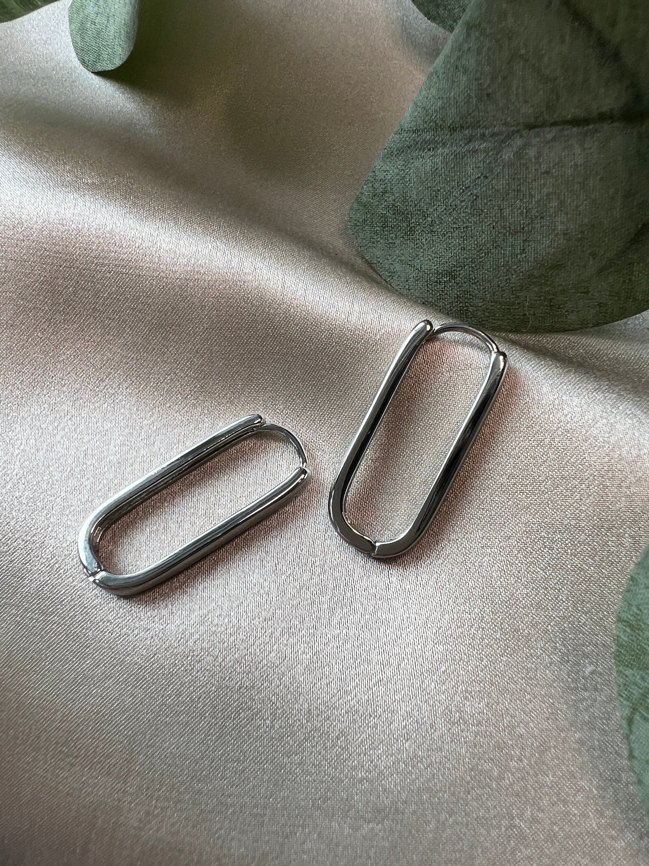 Ohrringe Creolen Silber Gold, moderne Kreolen rechteckig, minimalistisch, geometrisch - Silver-Ohrringe-Schmuckblüte