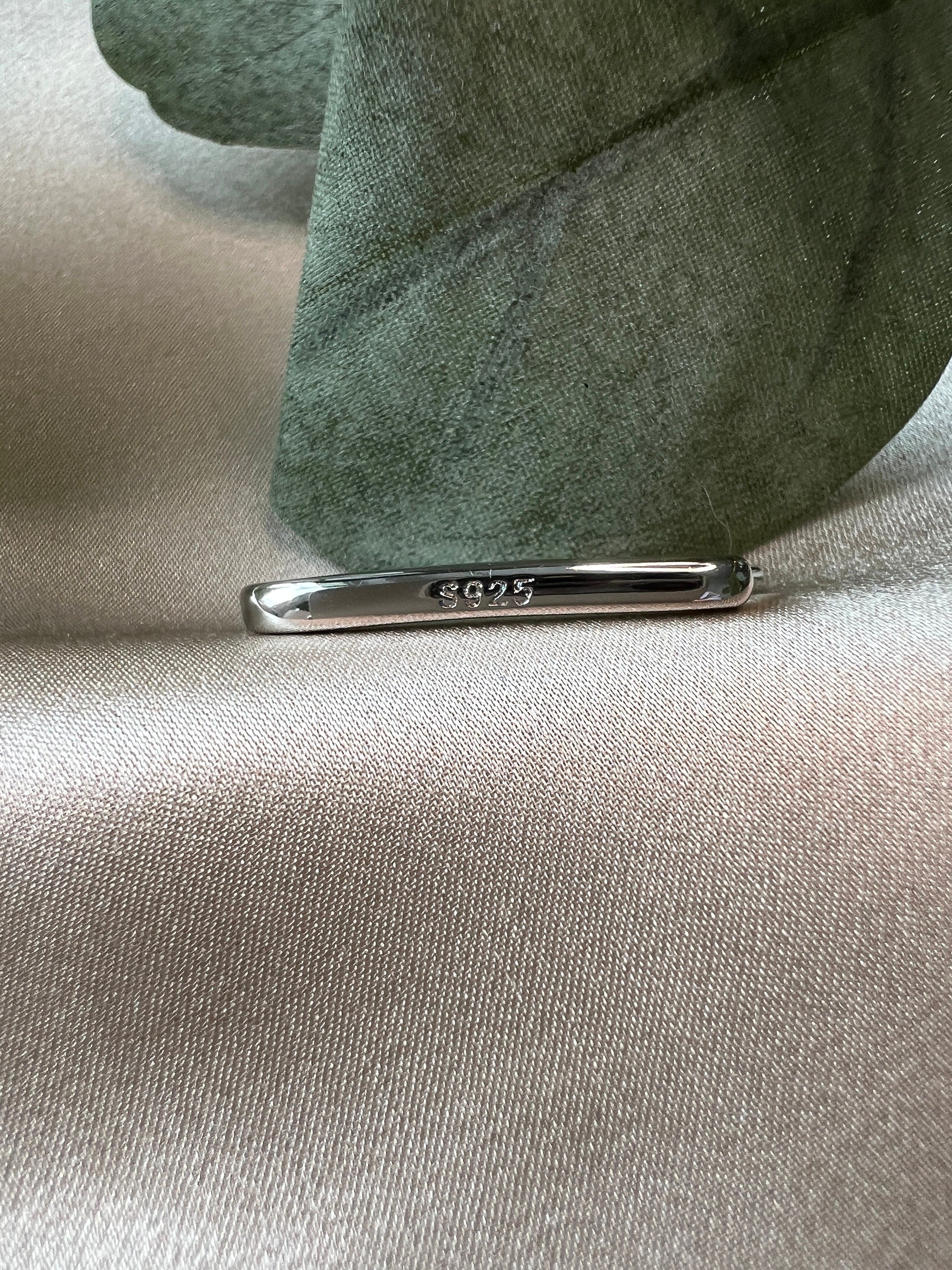 Ohrringe Creolen Silber Gold, moderne Kreolen rechteckig, minimalistisch, geometrisch - Silver-Ohrringe-Schmuckblüte