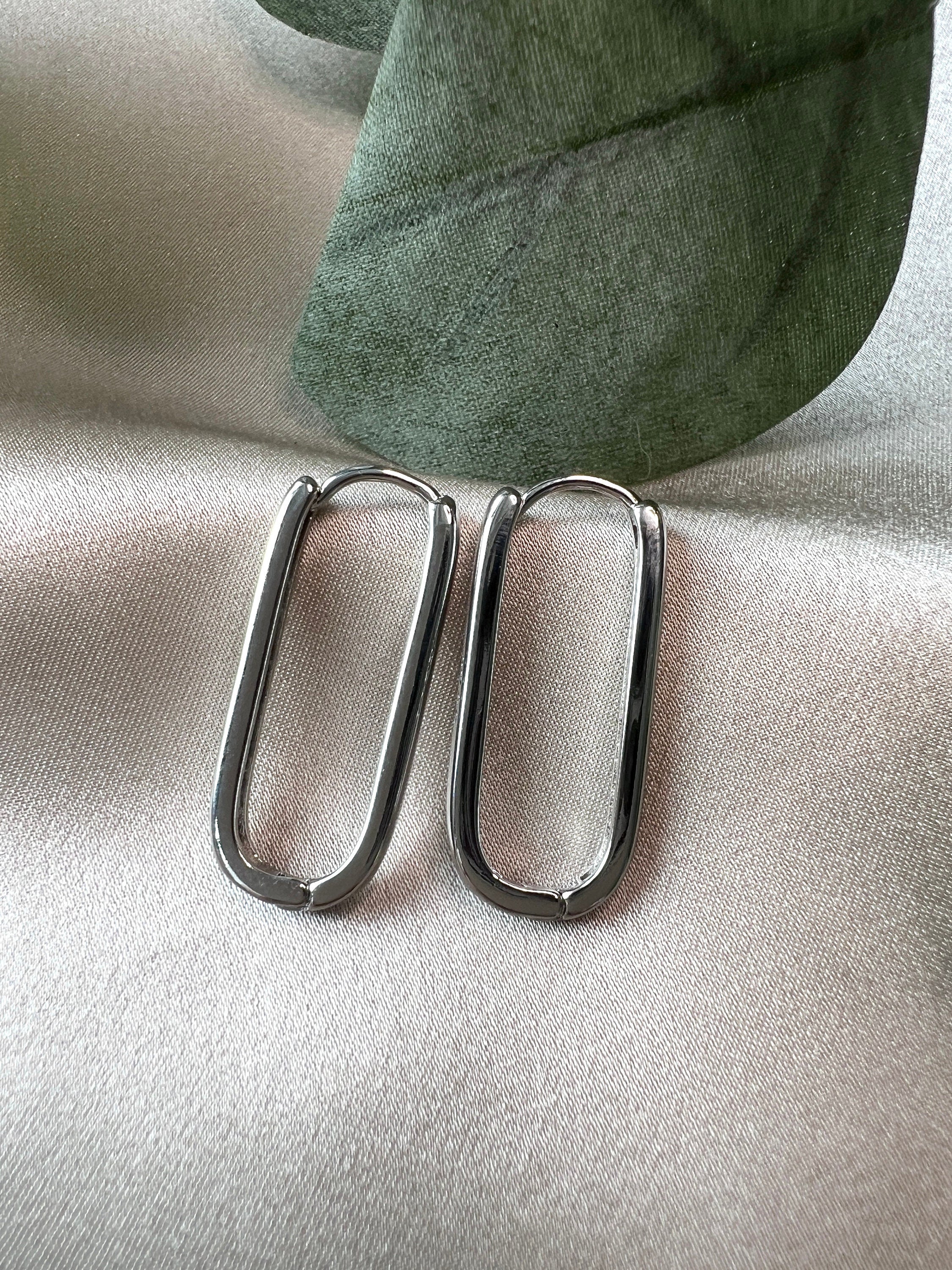 Ohrringe Creolen Silber Gold, moderne Kreolen rechteckig, minimalistisch, geometrisch - Silver-Ohrringe-Schmuckblüte