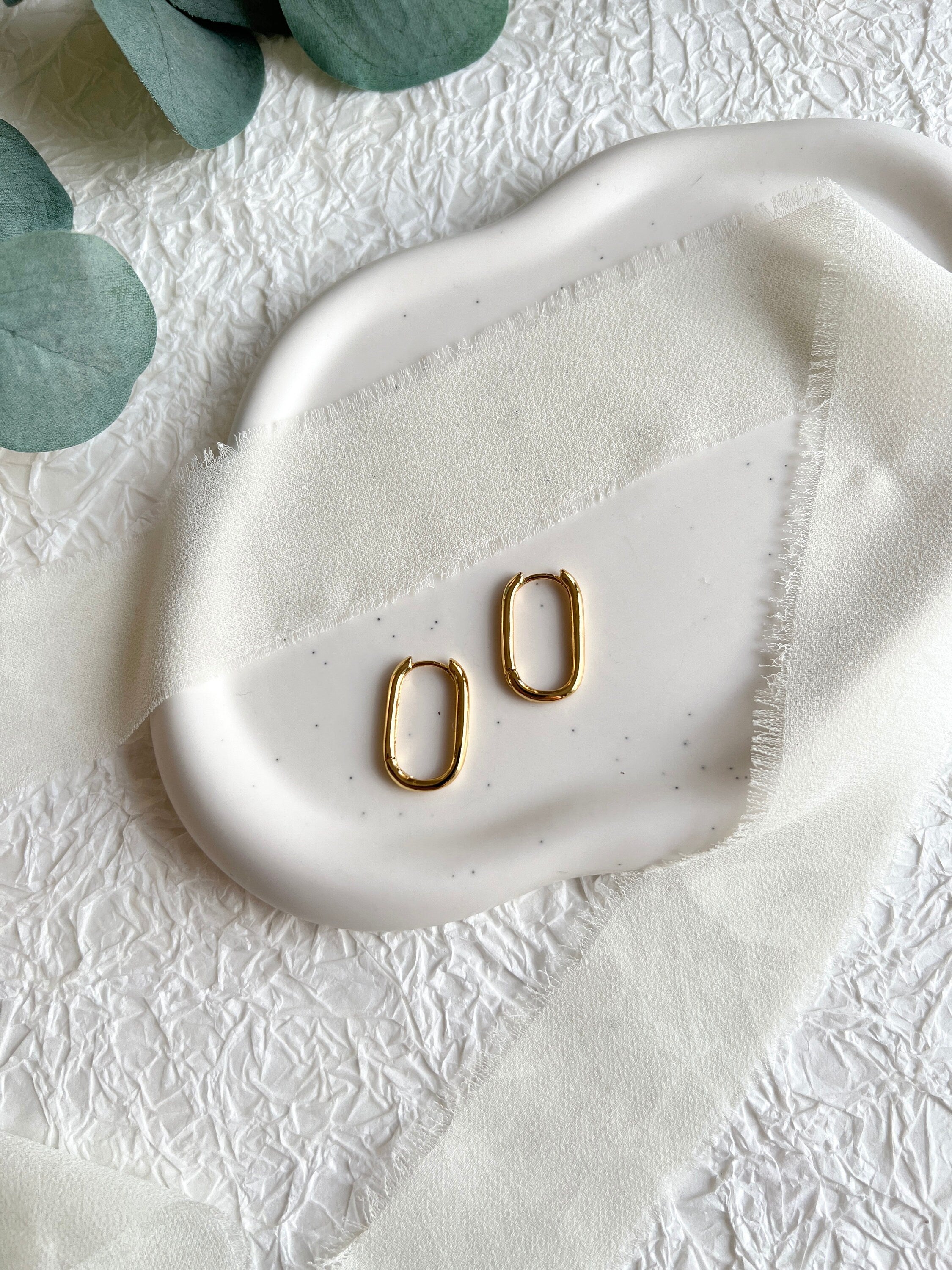 Ohrringe Creolen, Silber und Gold, moderne Kreolen oval rechteckig, minimalistisch, - Gold-Ohrringe-Schmuckblüte