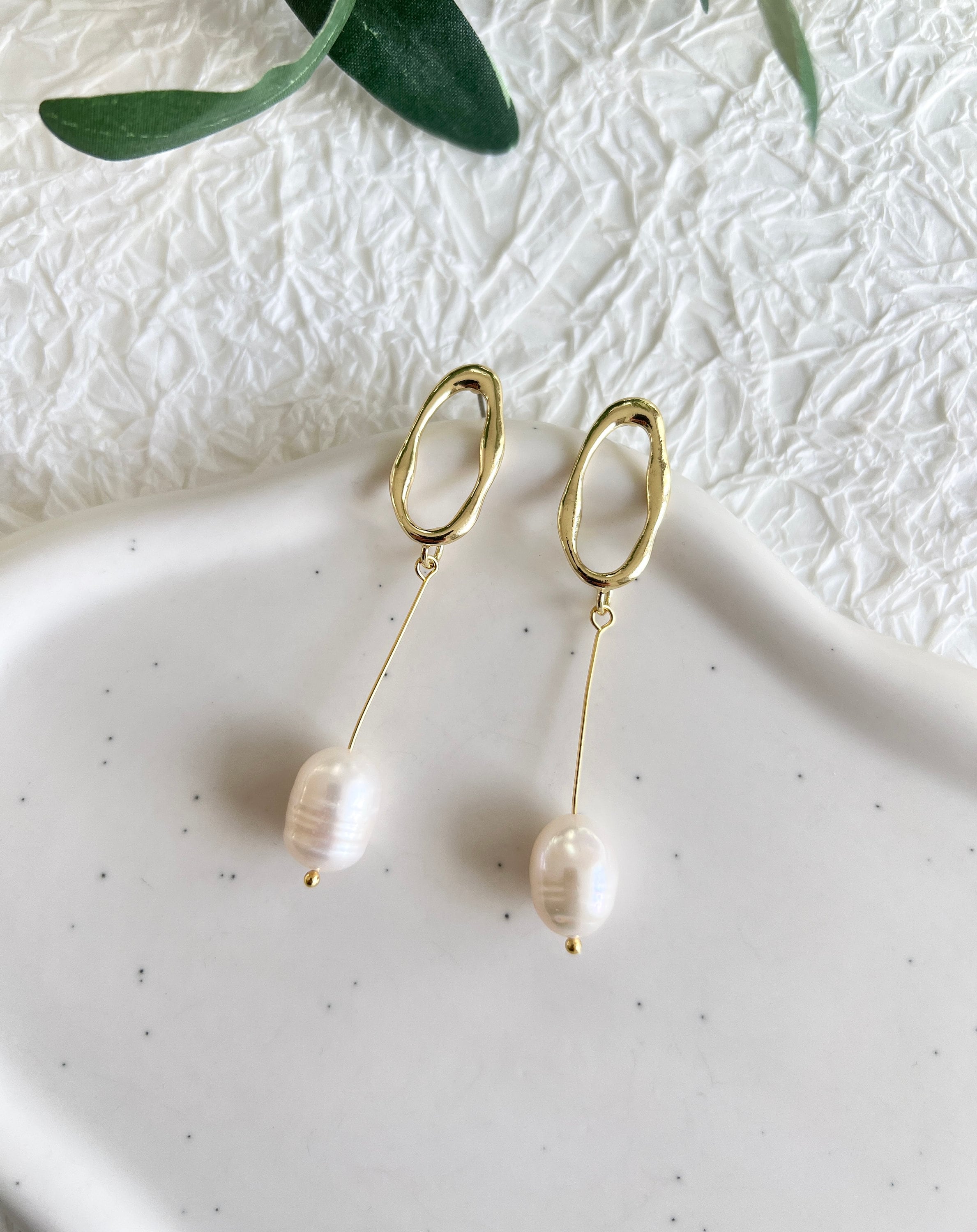 Ohrringe Perlen, Hängeohrringe, elegante Braut Ohrringe, Gold, weiß, Hochzeit Schmuck Braut,-Ohrringe-Schmuckblüte