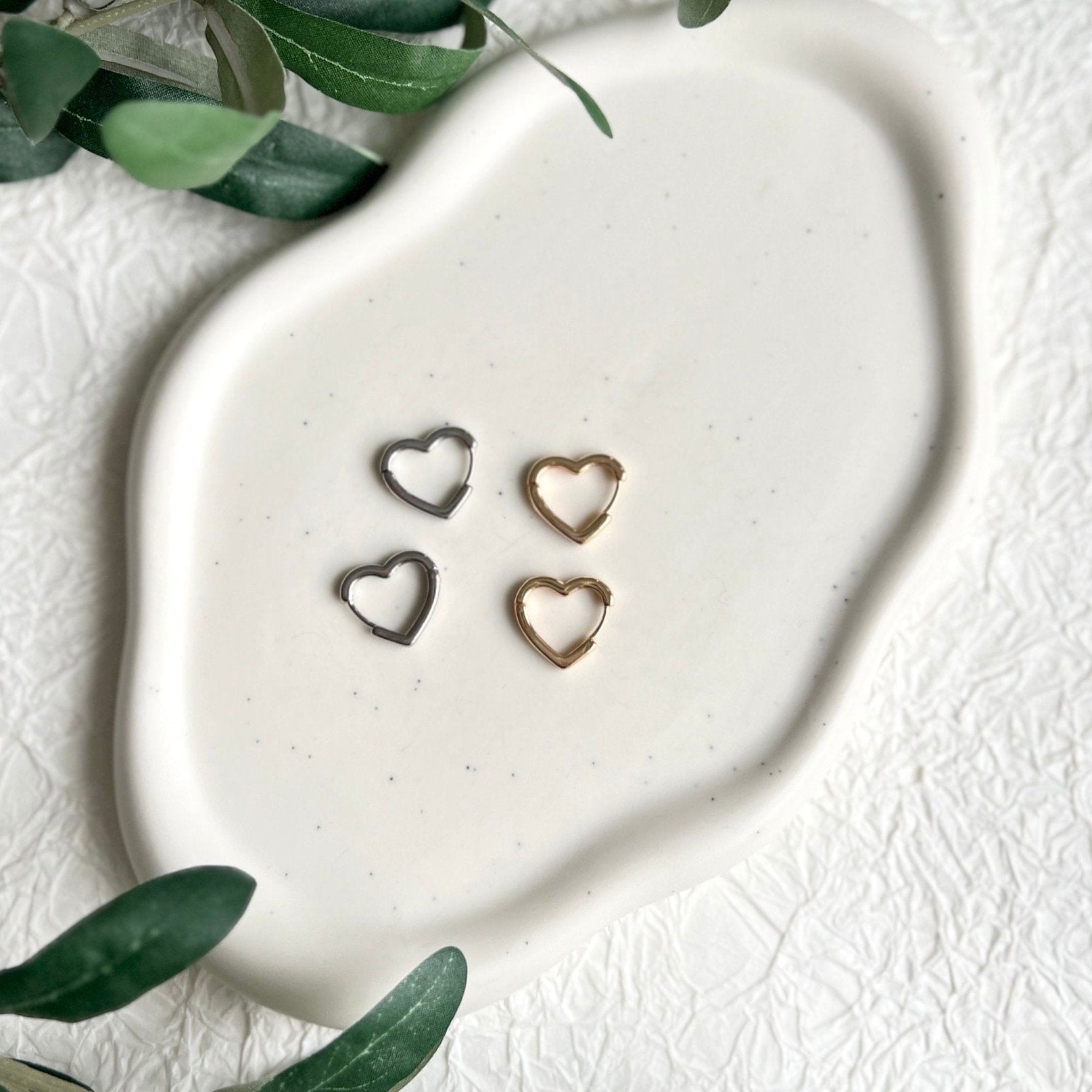 Ohrringe, Silber oder Gold, Herz Creolen, Edelstahl, Huggie Ohrringe, Hoops, Kreole, - Gold-Ohrringe-Schmuckblüte