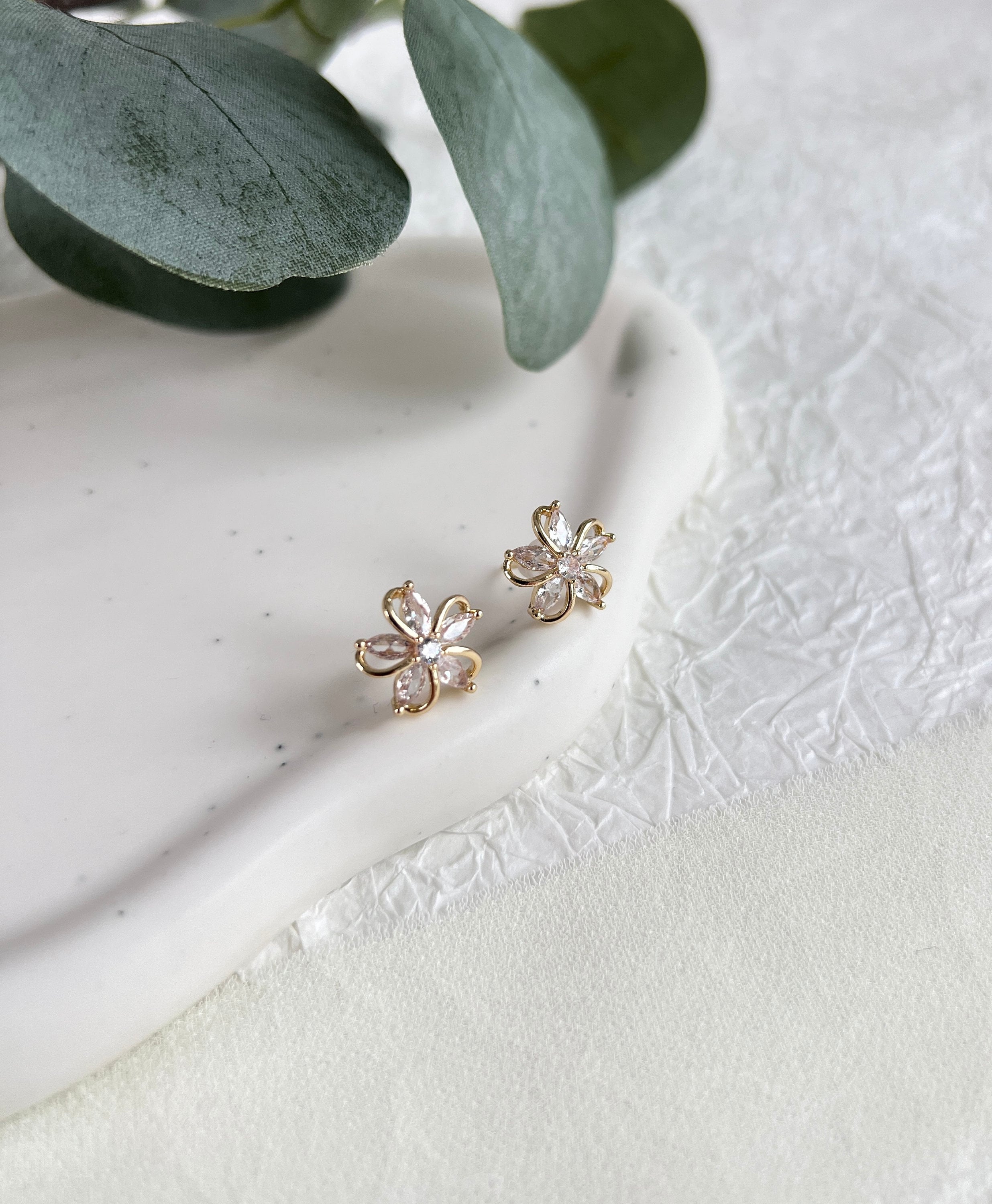 Ohrstecker Blumen, Silber, Gold, Roségold, zarte Ohrringe, Cubic Zirconia, funkelnde - Gold-Ohrringe-Schmuckblüte