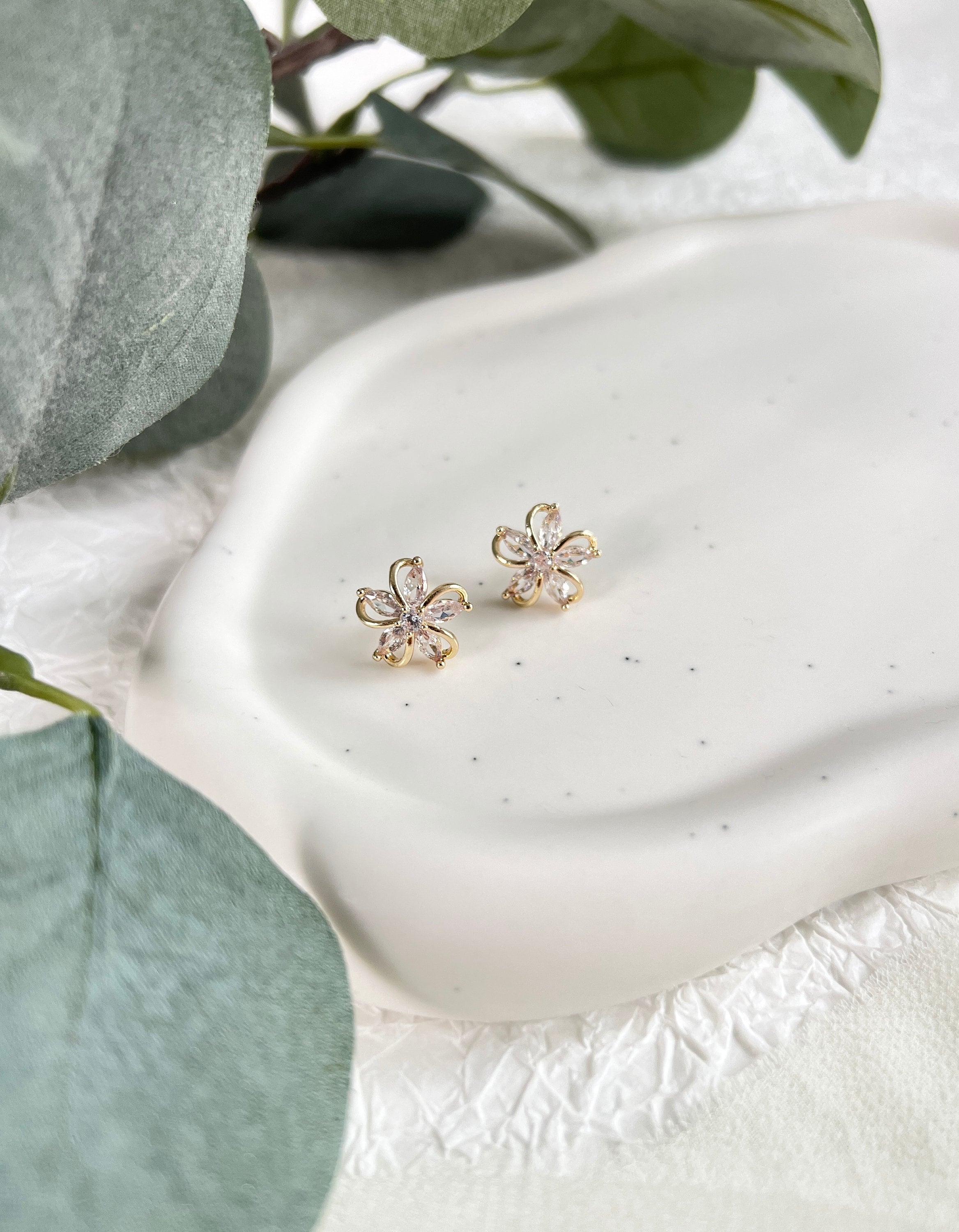 Ohrstecker Blumen, Silber, Gold, Roségold, zarte Ohrringe, Cubic Zirconia, funkelnde - Gold-Ohrringe-Schmuckblüte