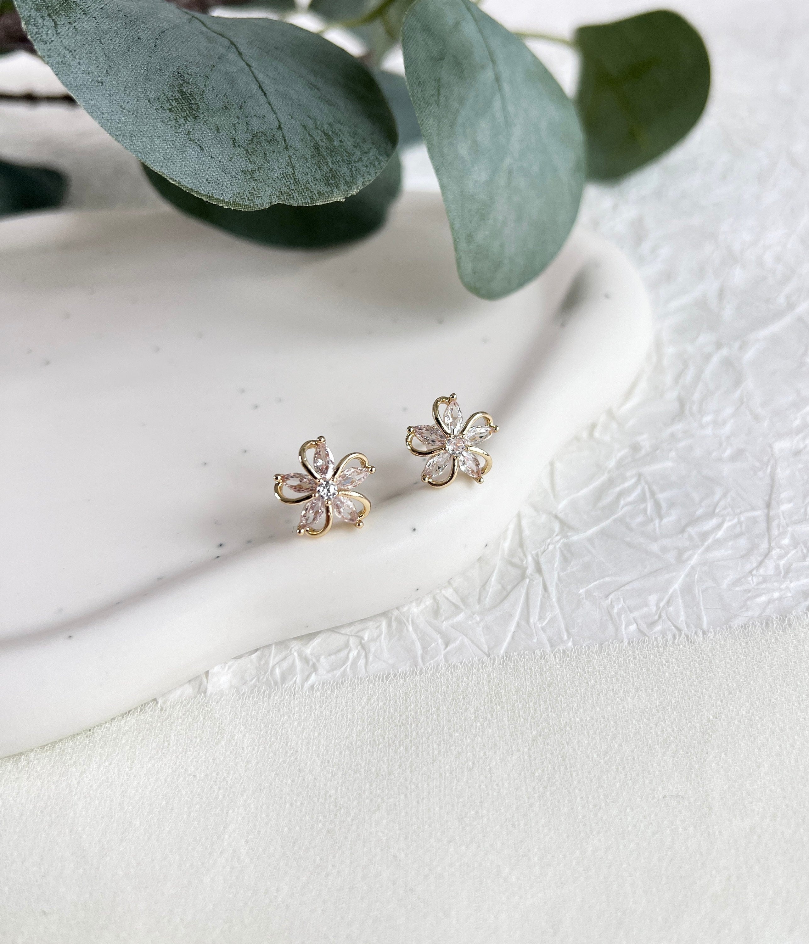 Ohrstecker Blumen, Silber, Gold, Roségold, zarte Ohrringe, Cubic Zirconia, funkelnde - Roségold-Ohrringe-Schmuckblüte