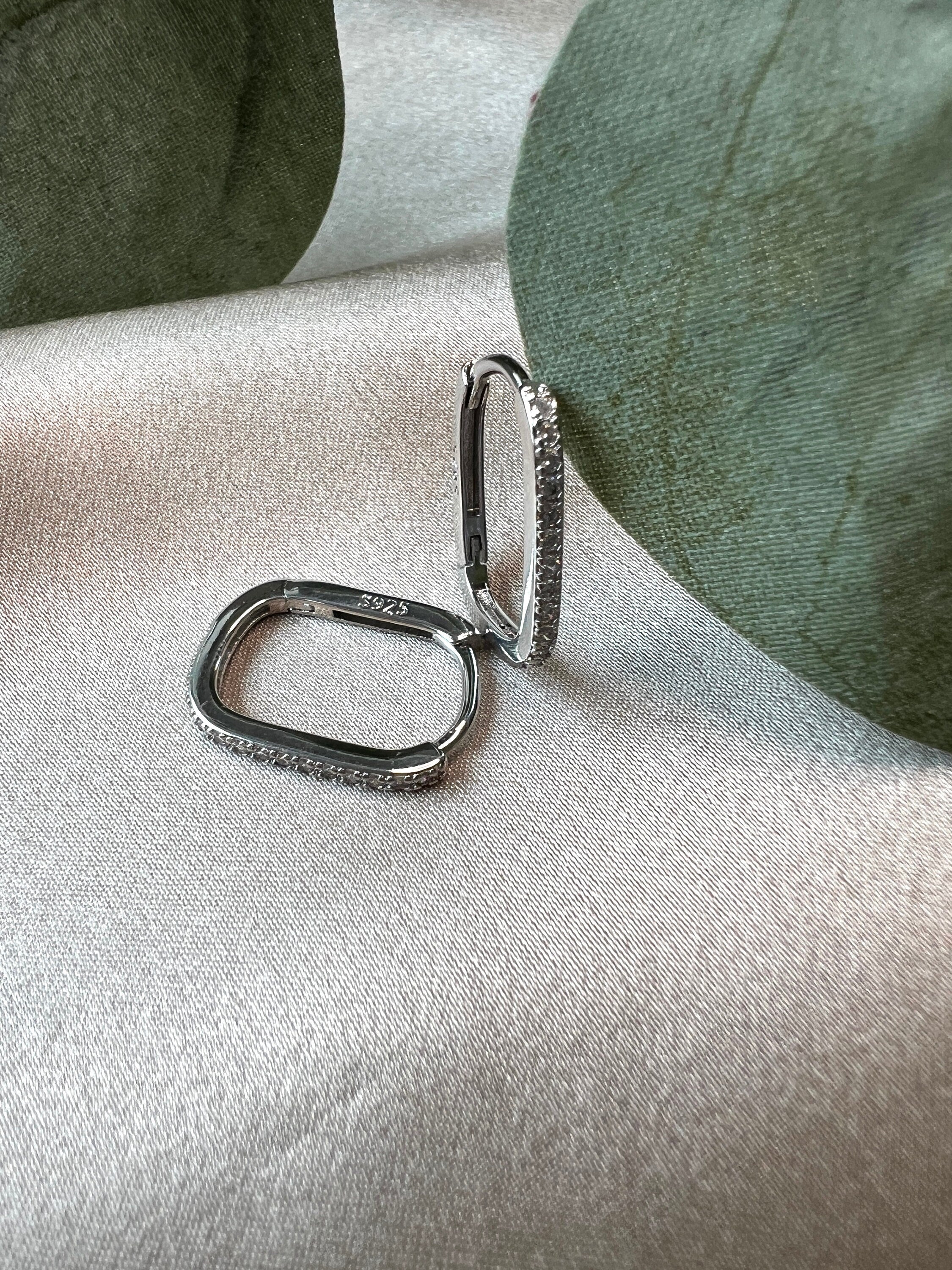 Rechteckige Creolen mit Zirkon-Pavé - gold und silber - minimalistische Ohrringe - Silver Einzeln-Ohrringe-Schmuckblüte
