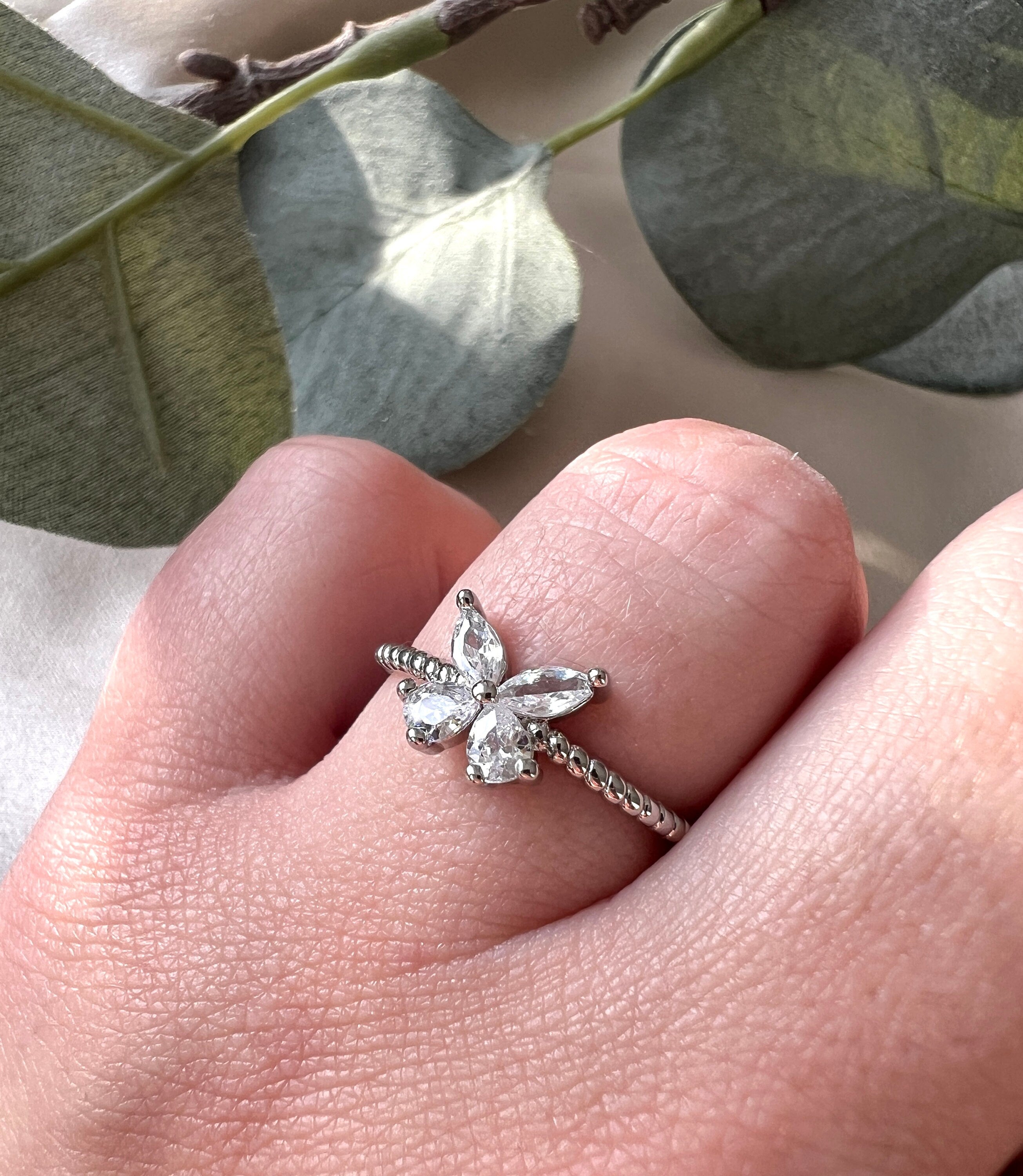 Ring Schmetterling, 925 Silber, funkelnde Zirkonia Steine, verstellbarer offener Ring, Schmuck für Frauen-Ringe-Schmuckblüte