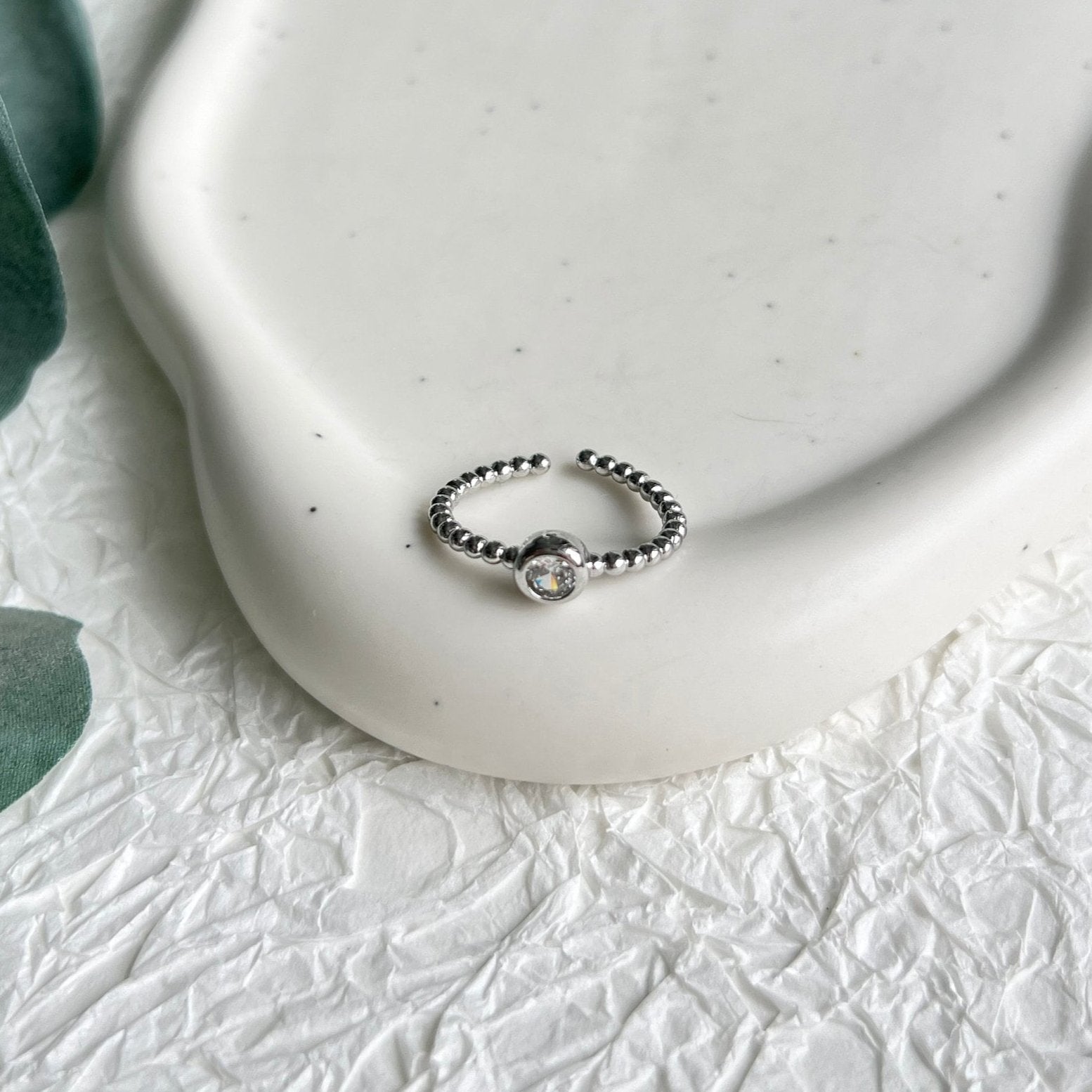 Ring Silber, funkelnde Cubic Zirconia Steine, hochwertiger Schmuck, offen, verstellbar,-Ohrringe-Schmuckblüte