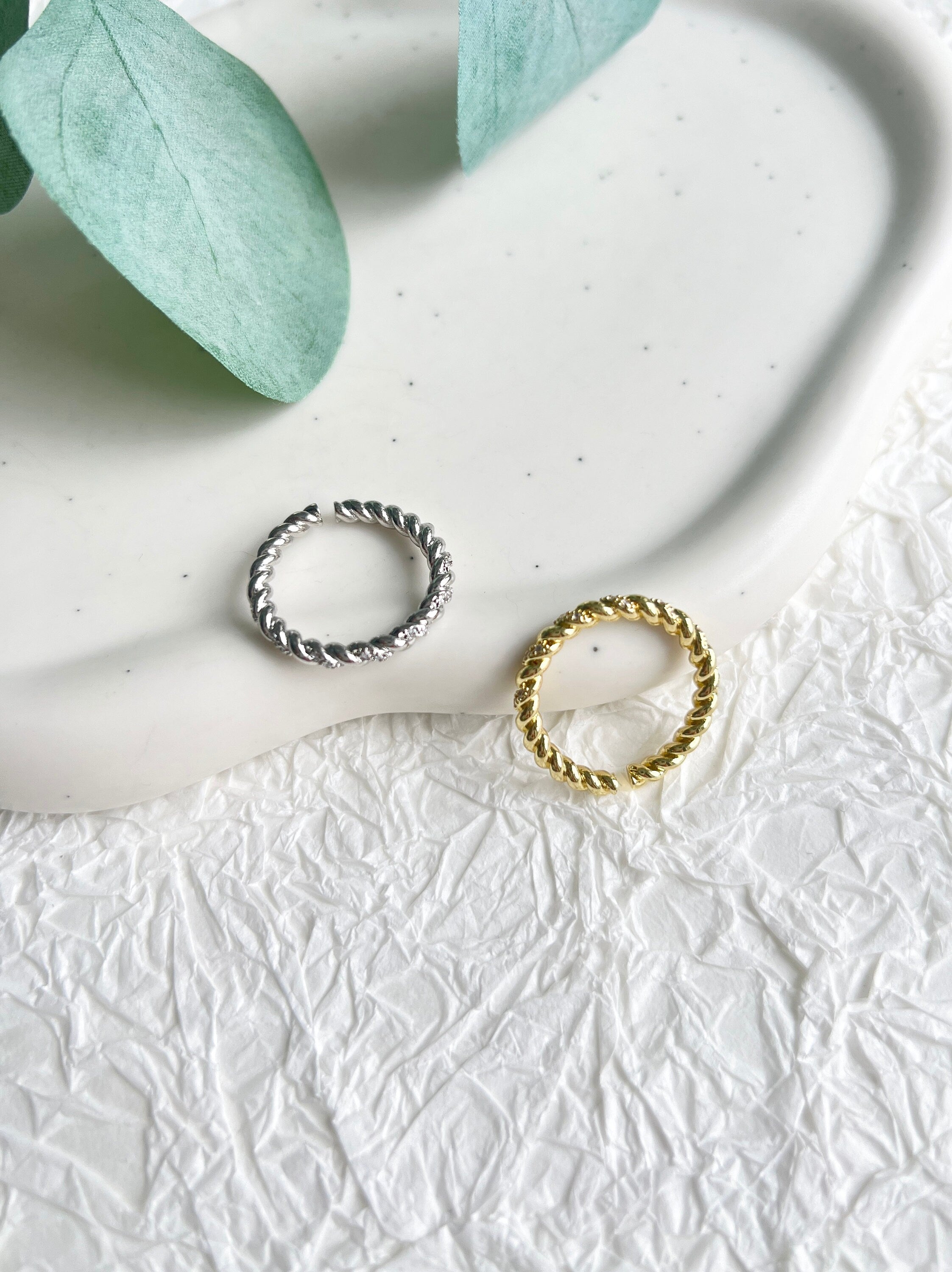 Ring Silber, funkelnde Cubic Zirconia Steine, hochwertiger Seil Schmuck, offen verstellbar, - Silber-Ringe-Schmuckblüte