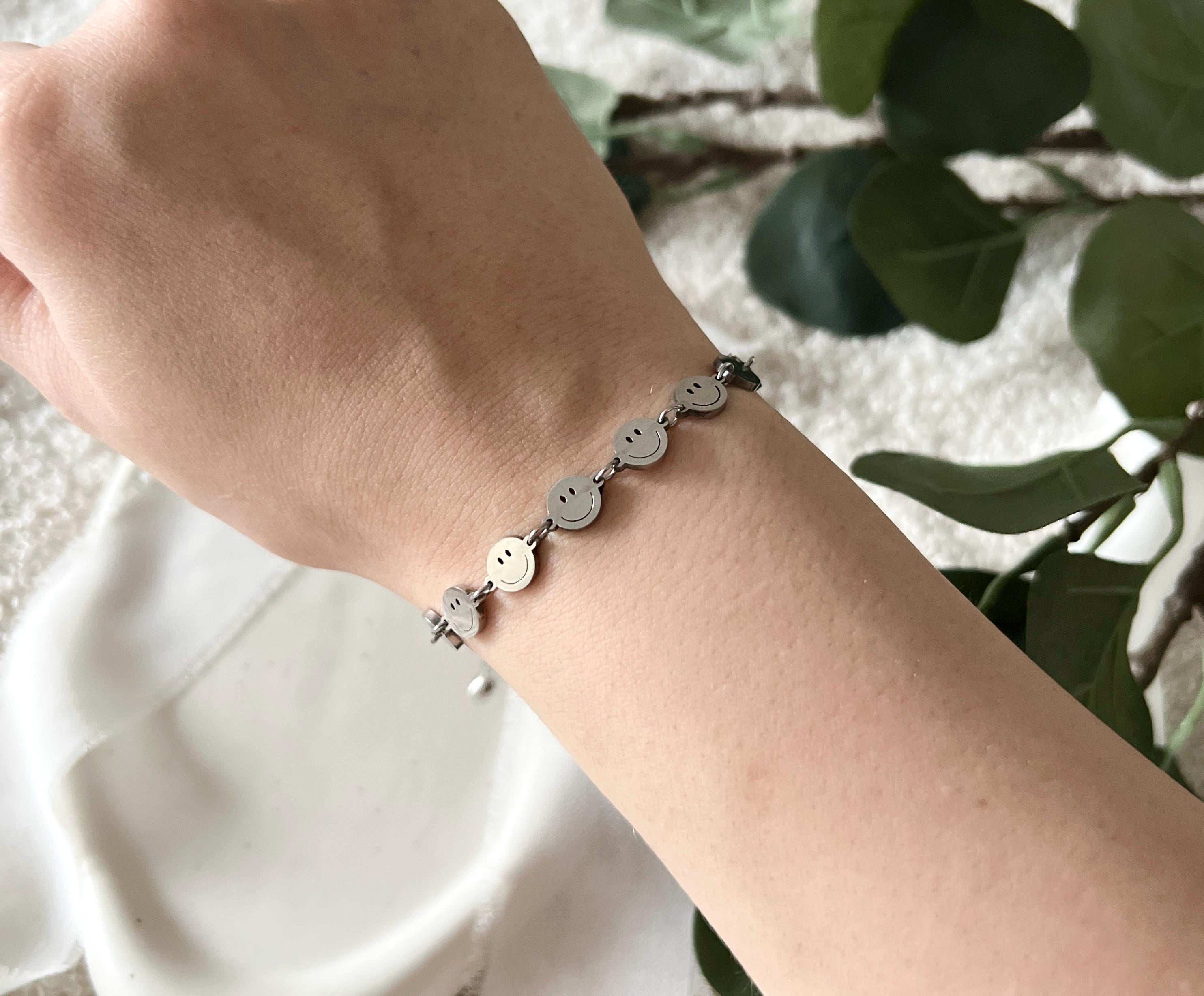Armband, Silber, Smiley, Schmuck, Armschmuck, Freundschaft, goldenes Freundschaftsarmband, Emoji, moderner Schmuck