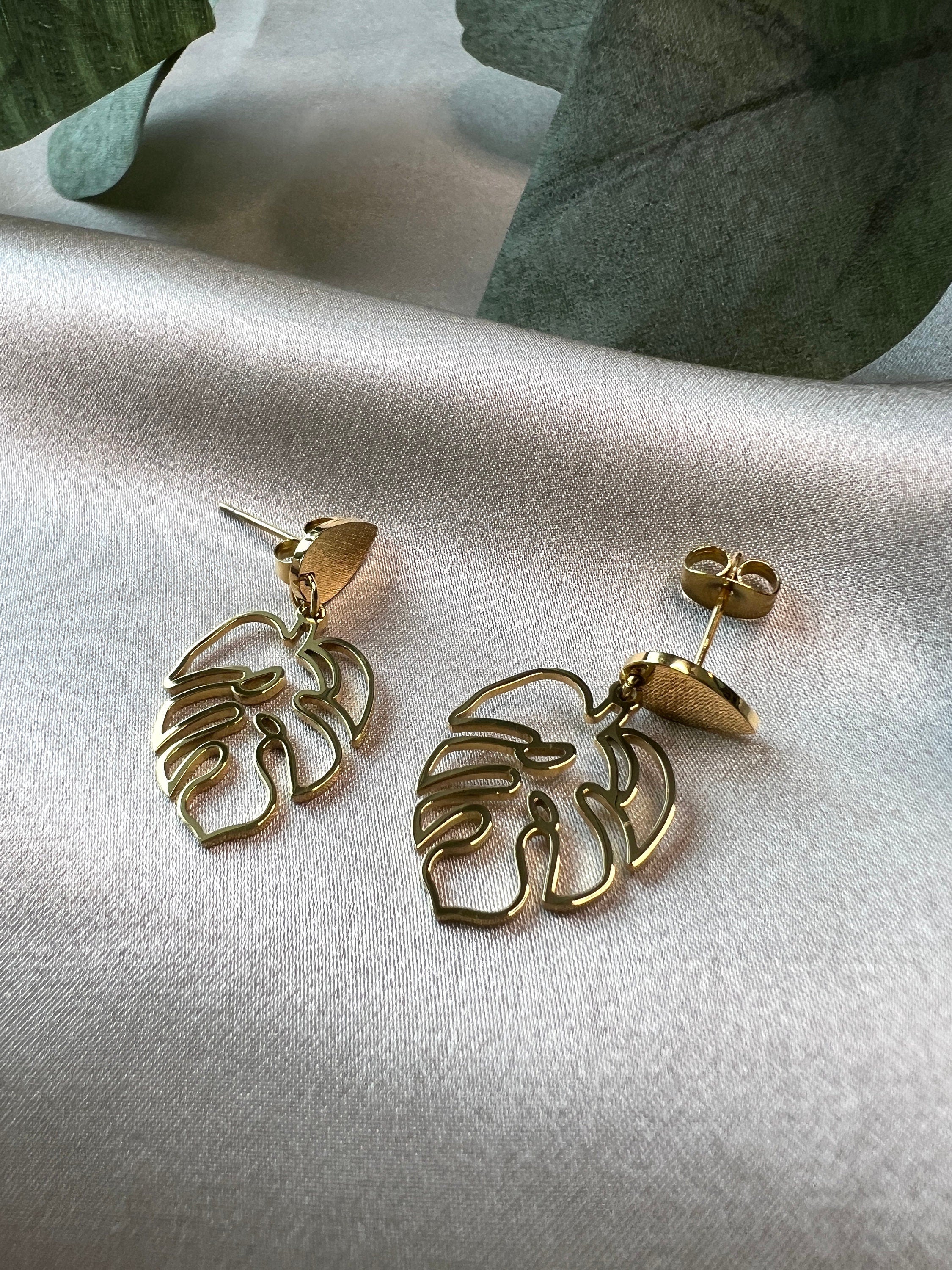 Tropische Ohrringe, Palmenblatt, Edelstahl, gold und silber, Hängeohrringe, Blattohrringe, Sommer Schmuck - Gold-Ohrringe-Schmuckblüte