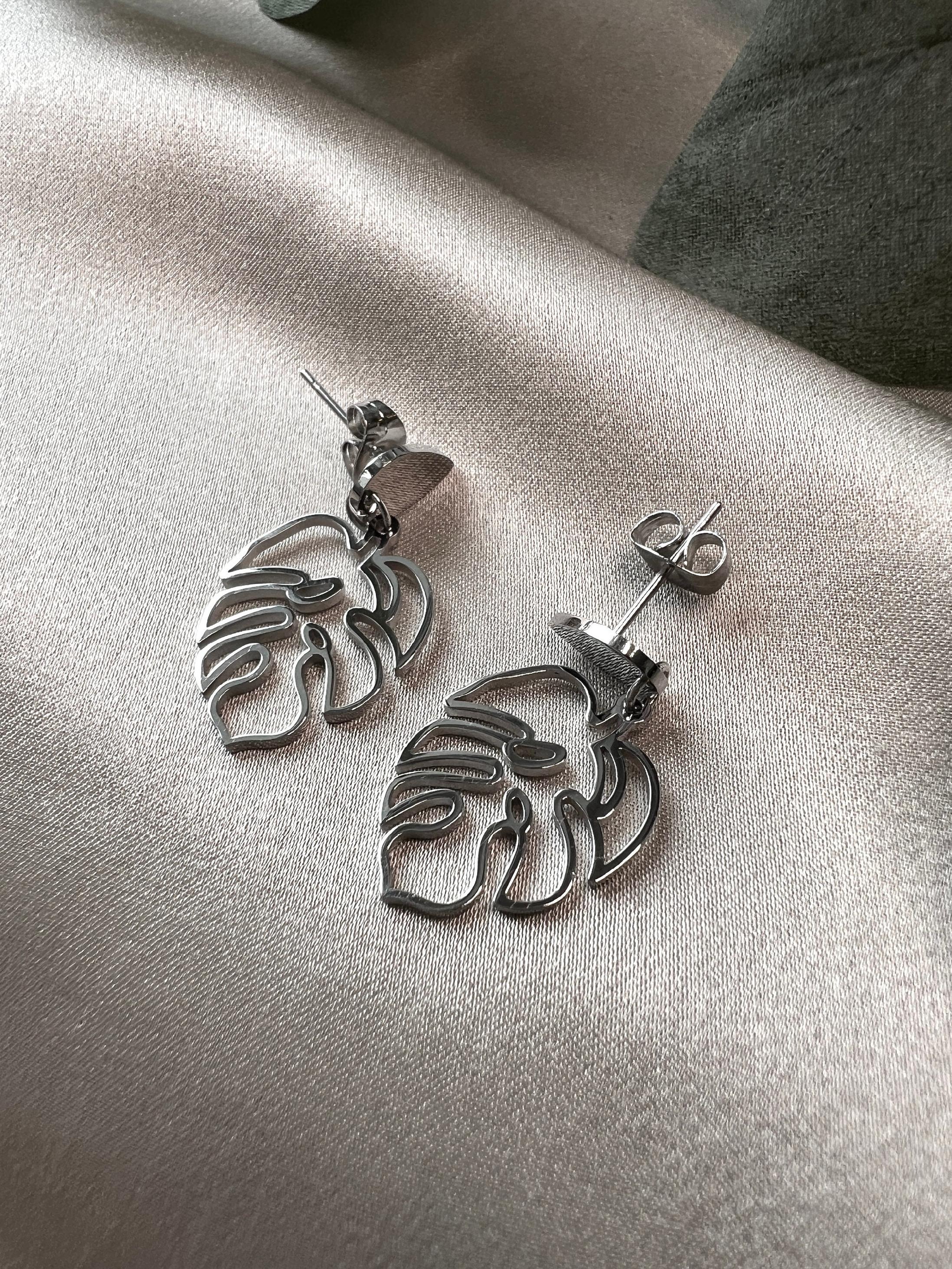 Tropische Ohrringe, Palmenblatt, Edelstahl, gold und silber, Hängeohrringe, Blattohrringe, Sommer Schmuck - Silver-Ohrringe-Schmuckblüte