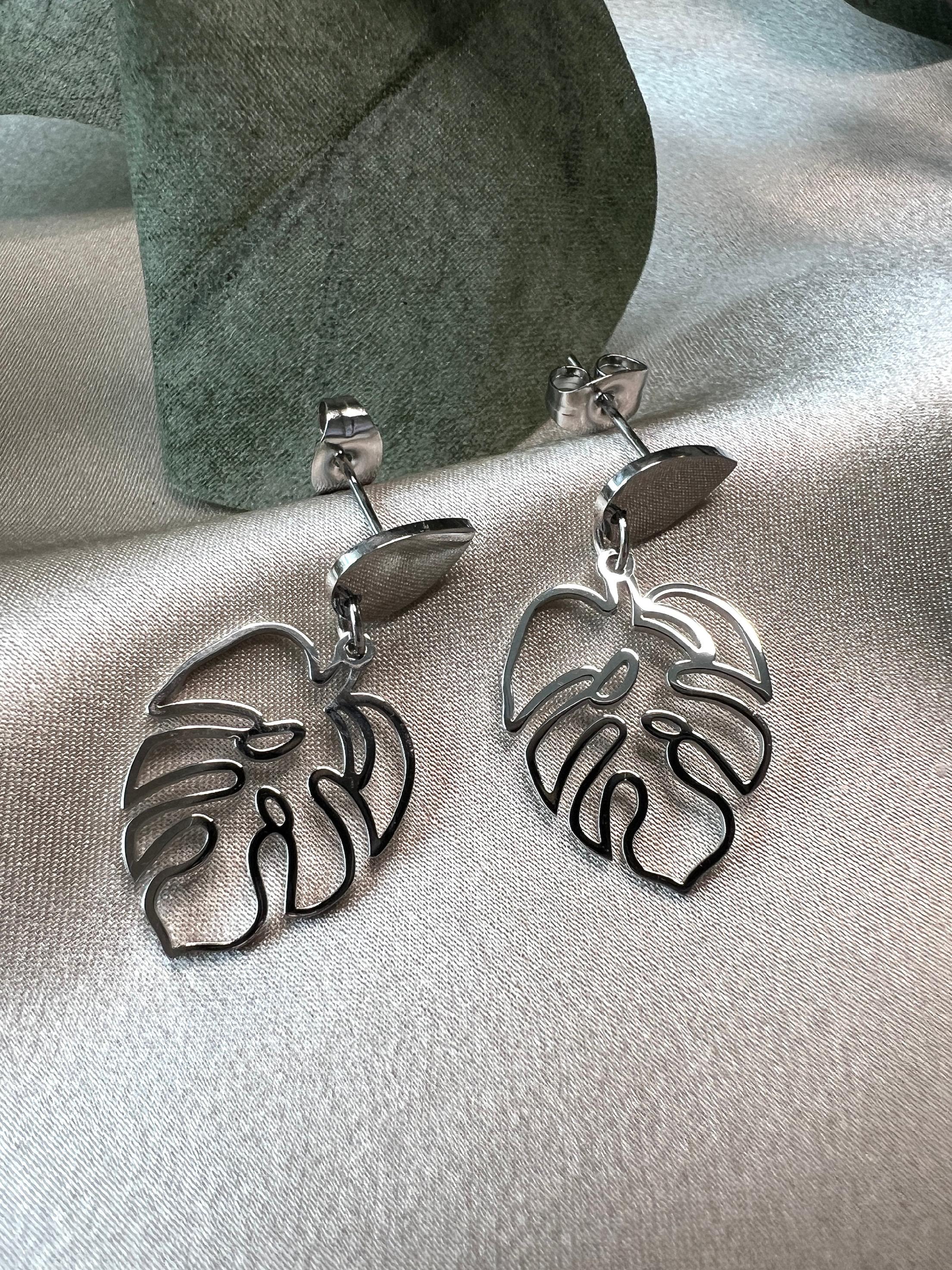 Tropische Ohrringe, Palmenblatt, Edelstahl, gold und silber, Hängeohrringe, Blattohrringe, Sommer Schmuck - Silver-Ohrringe-Schmuckblüte