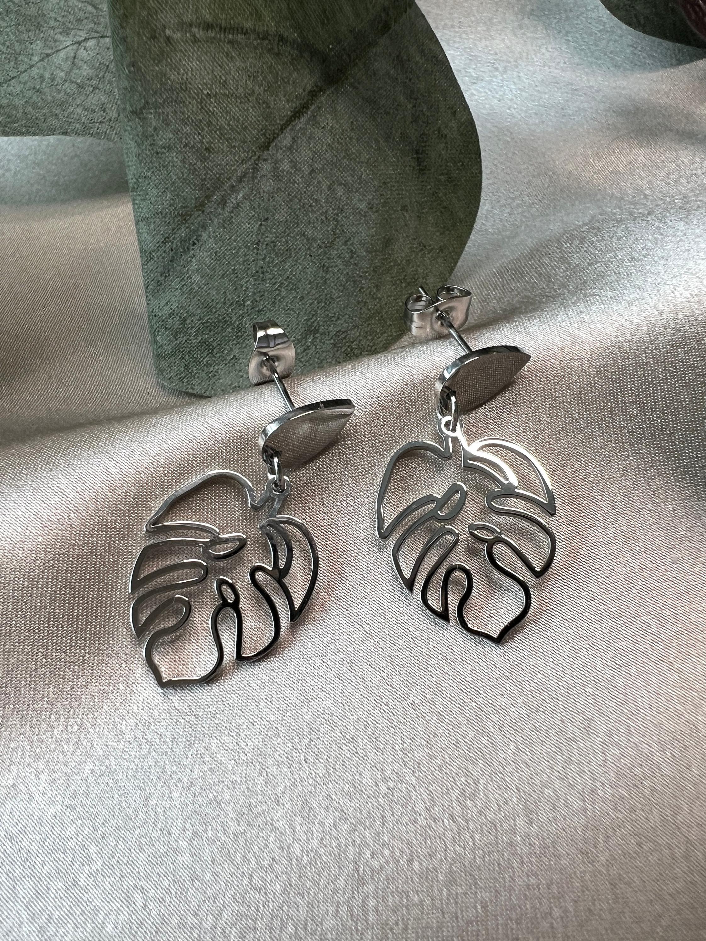 Tropische Ohrringe, Palmenblatt, Edelstahl, gold und silber, Hängeohrringe, Blattohrringe, Sommer Schmuck - Silver-Ohrringe-Schmuckblüte