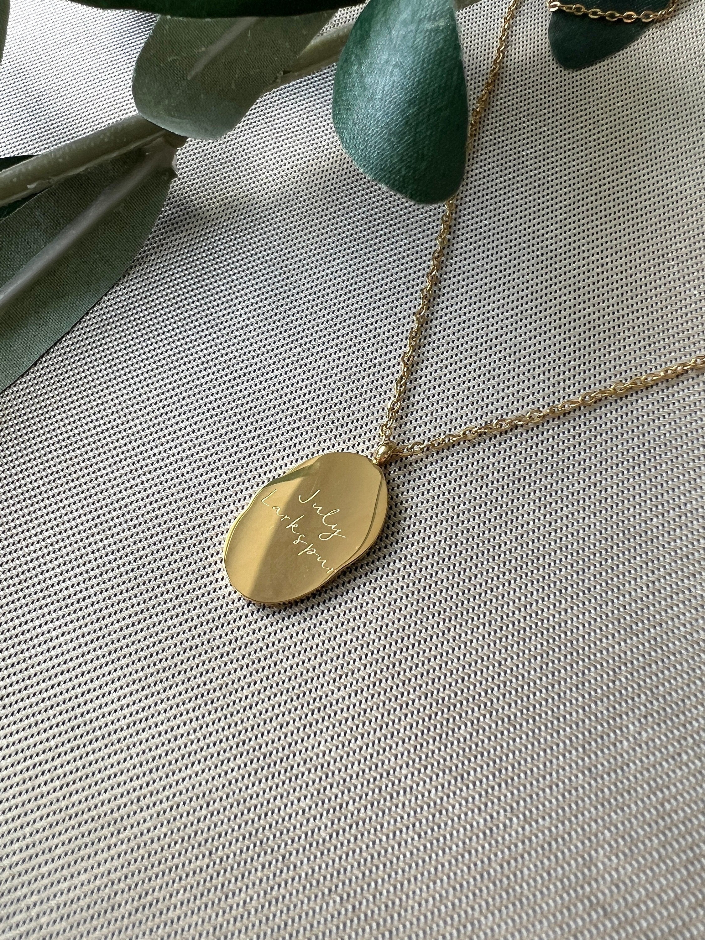 Wendehalskette, Geschenk Trauzeugin, Geburtsblume Juli, Geburtsmonat, Rittersporn Blume, 18k Gold, wasserfest, Halskette für Frauen-Halskette-Schmuckblüte