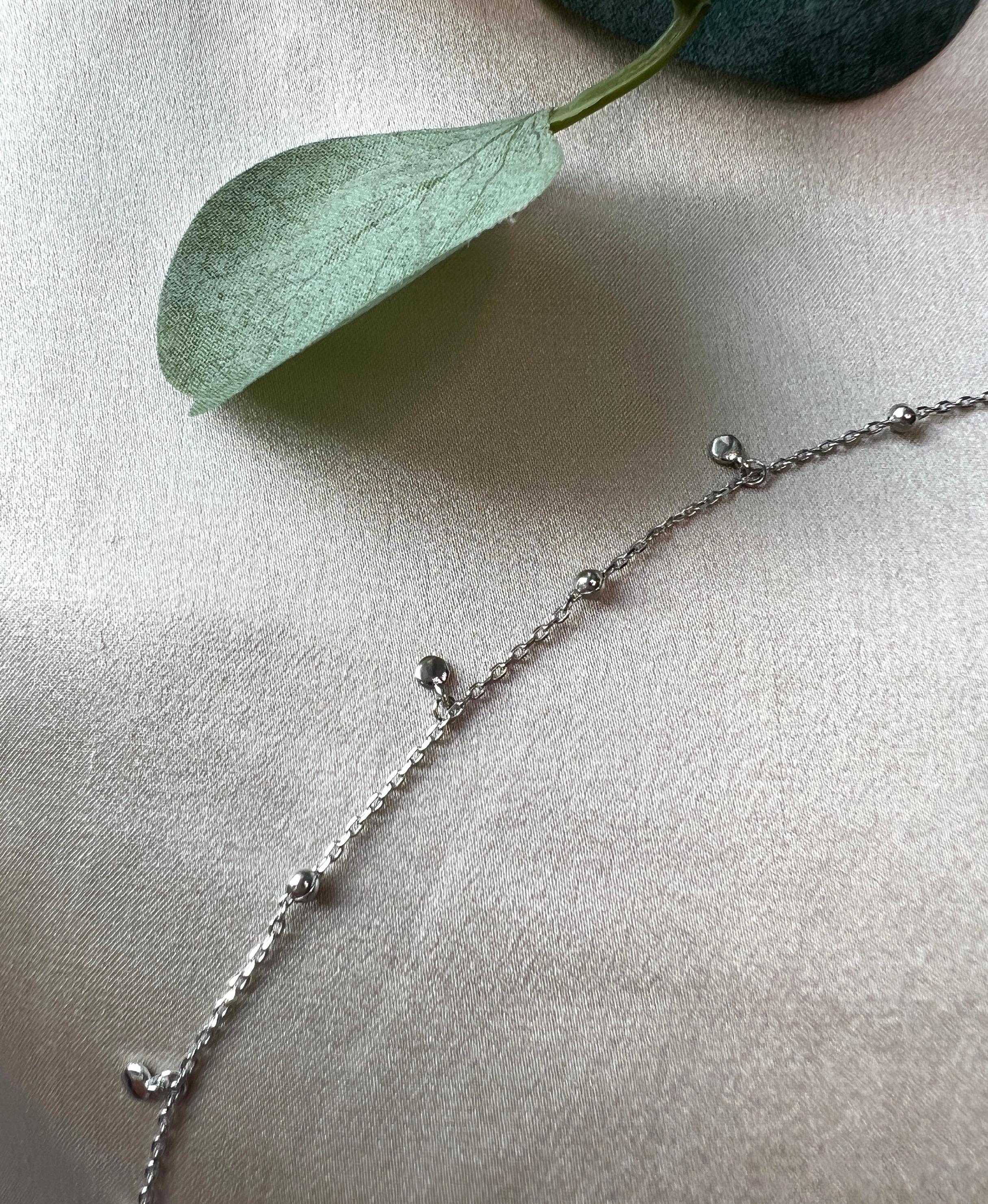 Zarte Halskette 925 Silber, filigrane Plättchenkette, kurze Kette, zeitlos elegant, Halskette für einen Layering Look-Halskette-Schmuckblüte