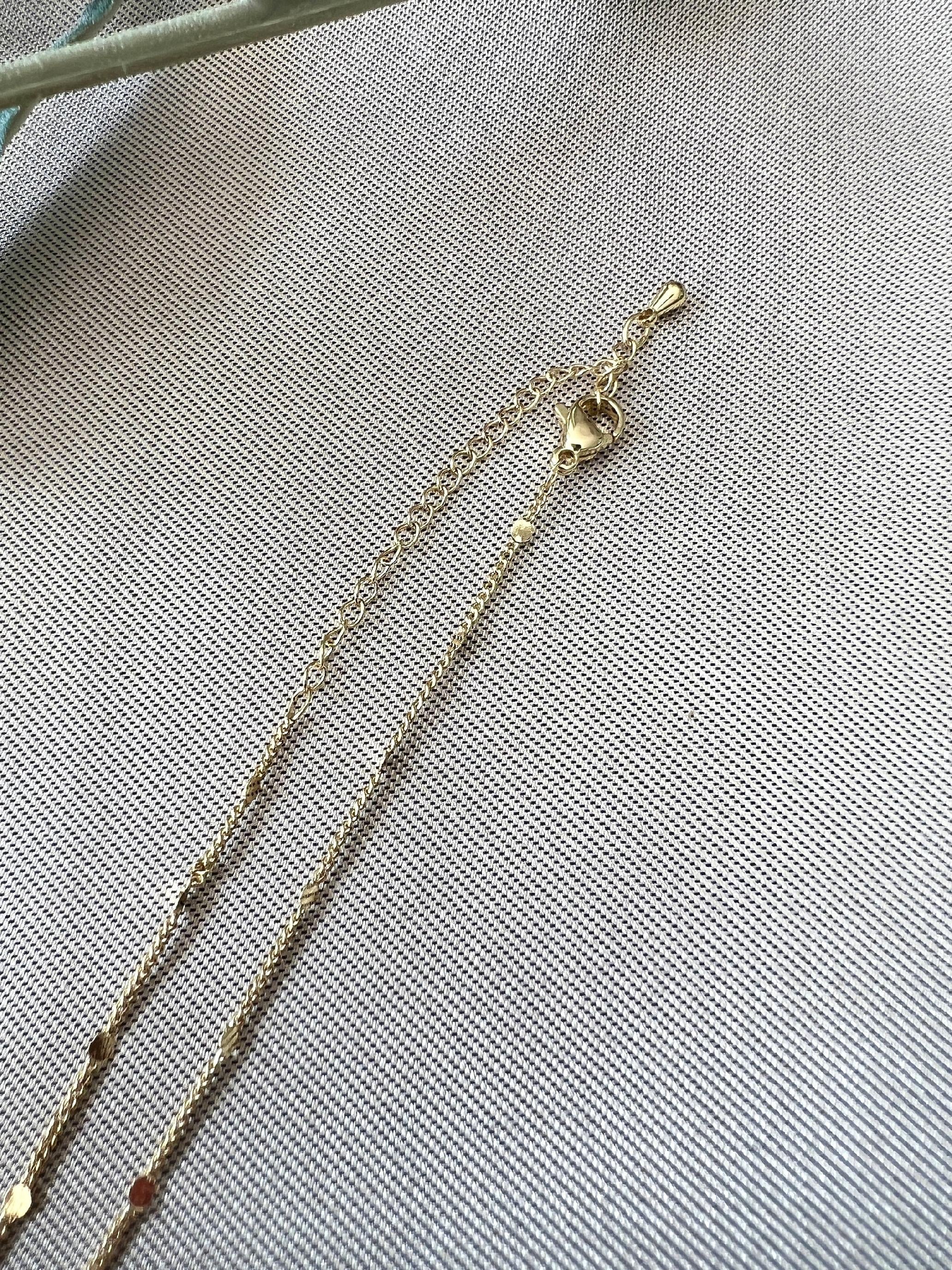 Zarte Halskette, Gold mit Herz Anhänger, goldene Halskette, Brautschmuck, eleganter feiner Schmuck,-Halskette-Schmuckblüte