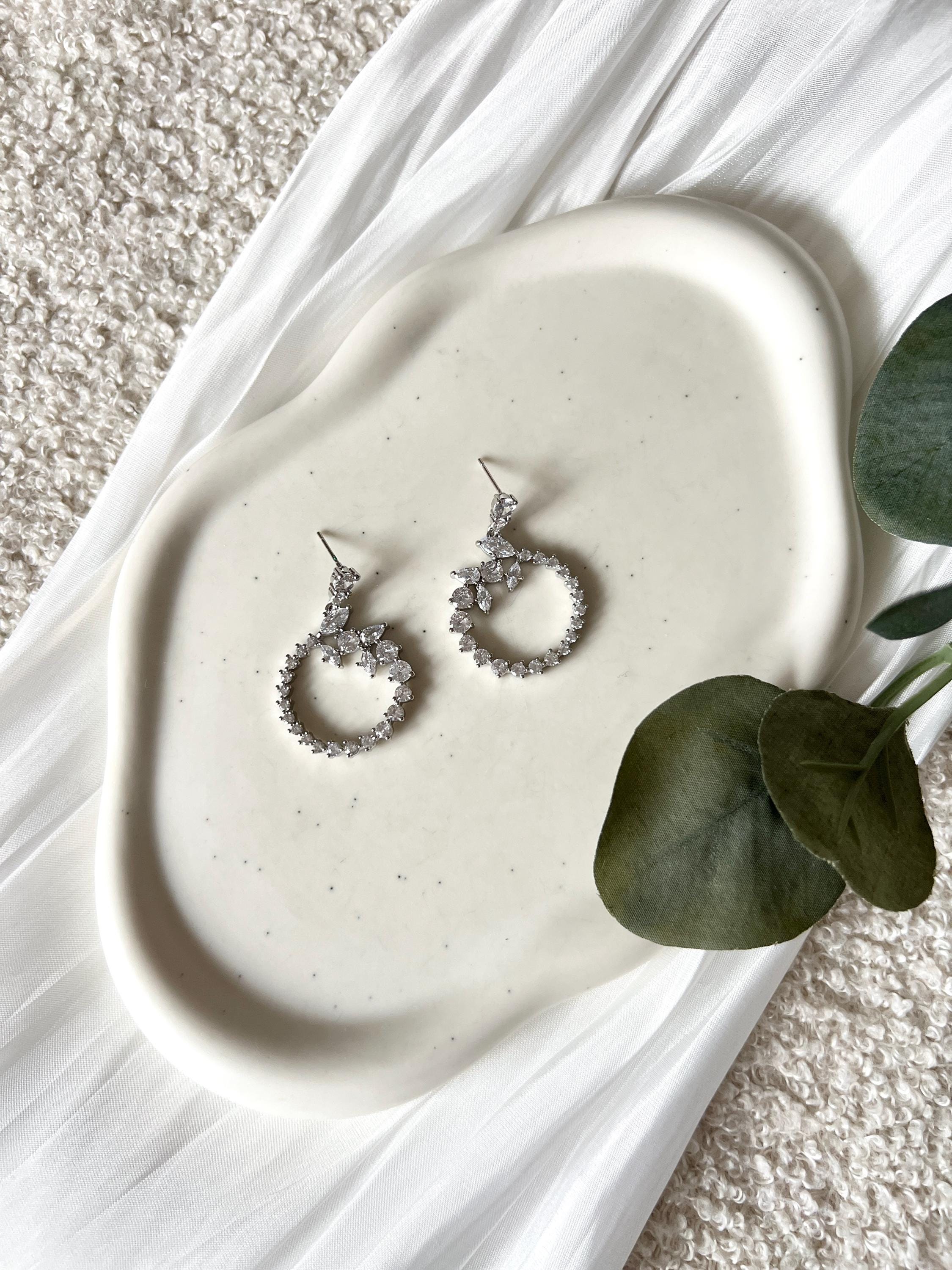 Brautohrringe, Silber, runde Ohrringe mit Strass, glänzend, Schmuck, Hochzeit, Brautschmuck, Ohrschmuck Brautjungfer, moderne Ohrstecker