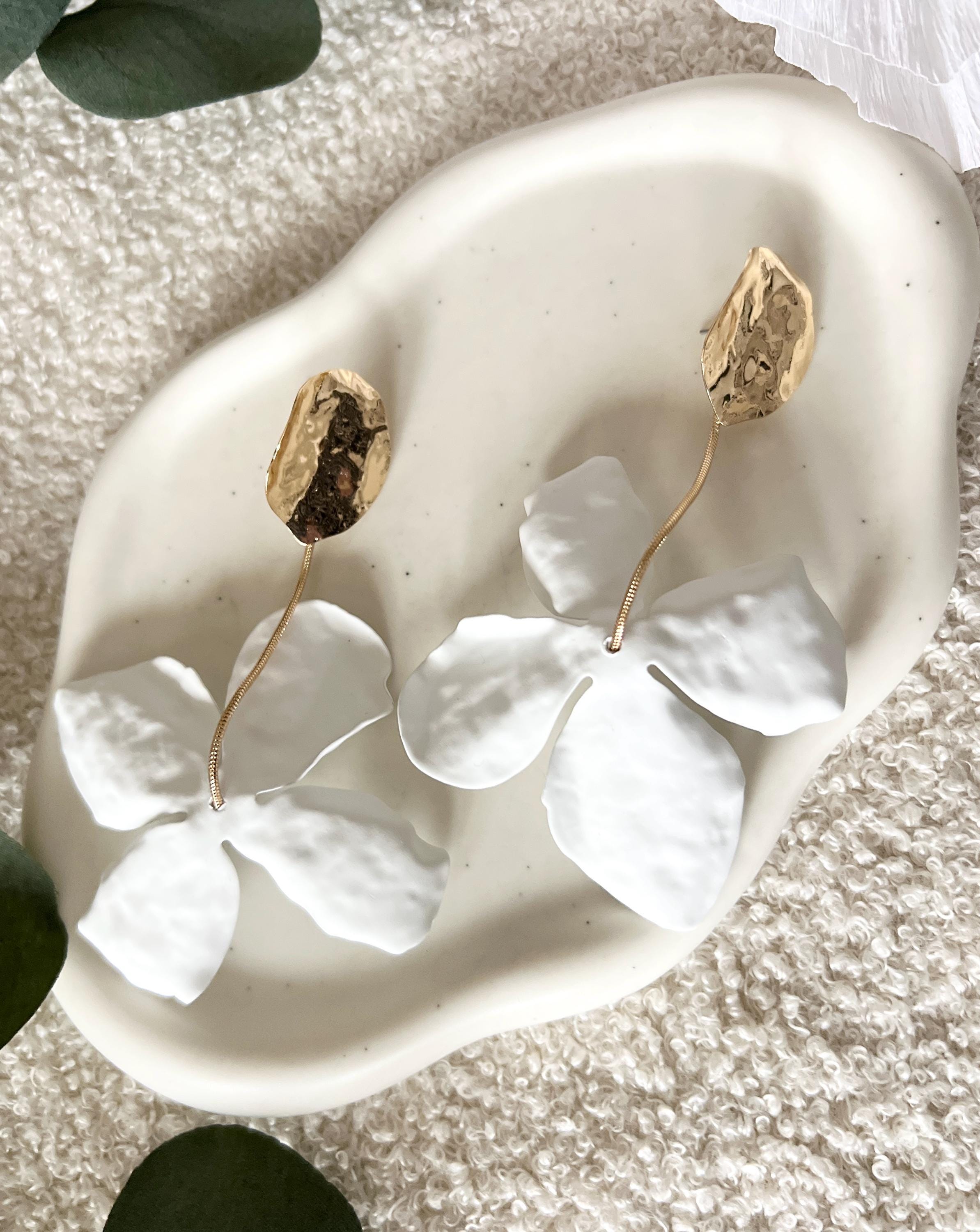 6ac1407e334bba5327dd05db9b94a2c9