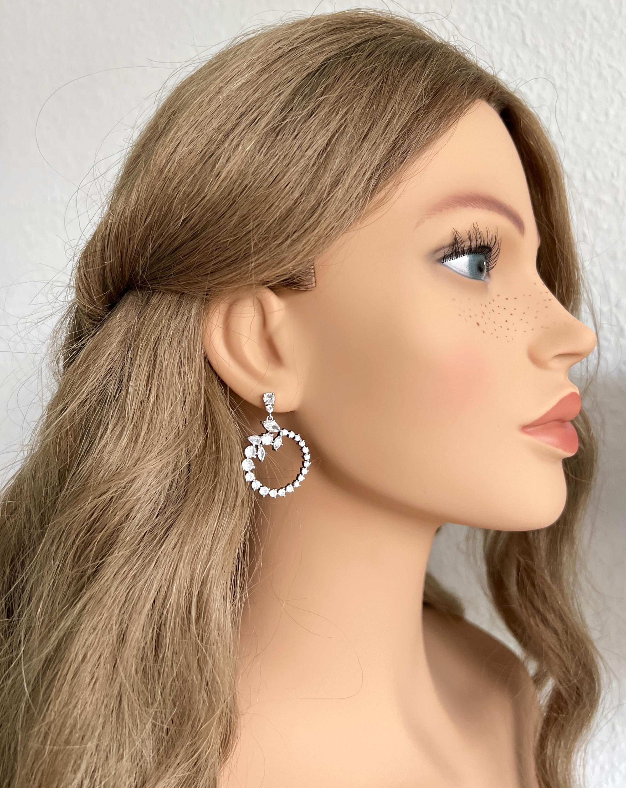 Brautohrringe, Silber, runde Ohrringe mit Strass, glänzend, Schmuck, Hochzeit, Brautschmuck, Ohrschmuck Brautjungfer, moderne Ohrstecker