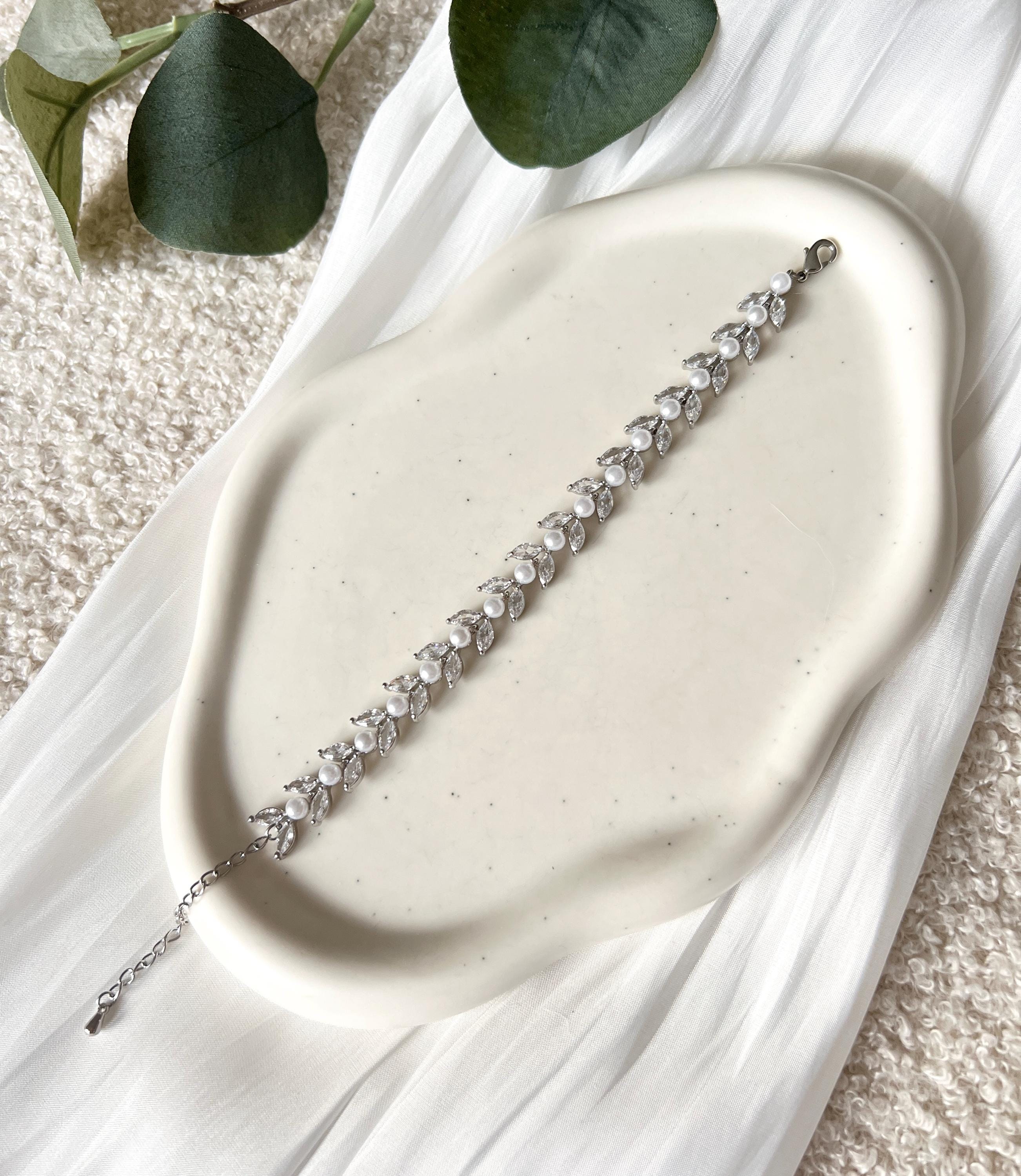 Brautarmband, Silber, feiner Schmuck, Cubic Zirconia, Perlenschmuck, Perlenarmband, Brautschmuck, glänzendes Armband