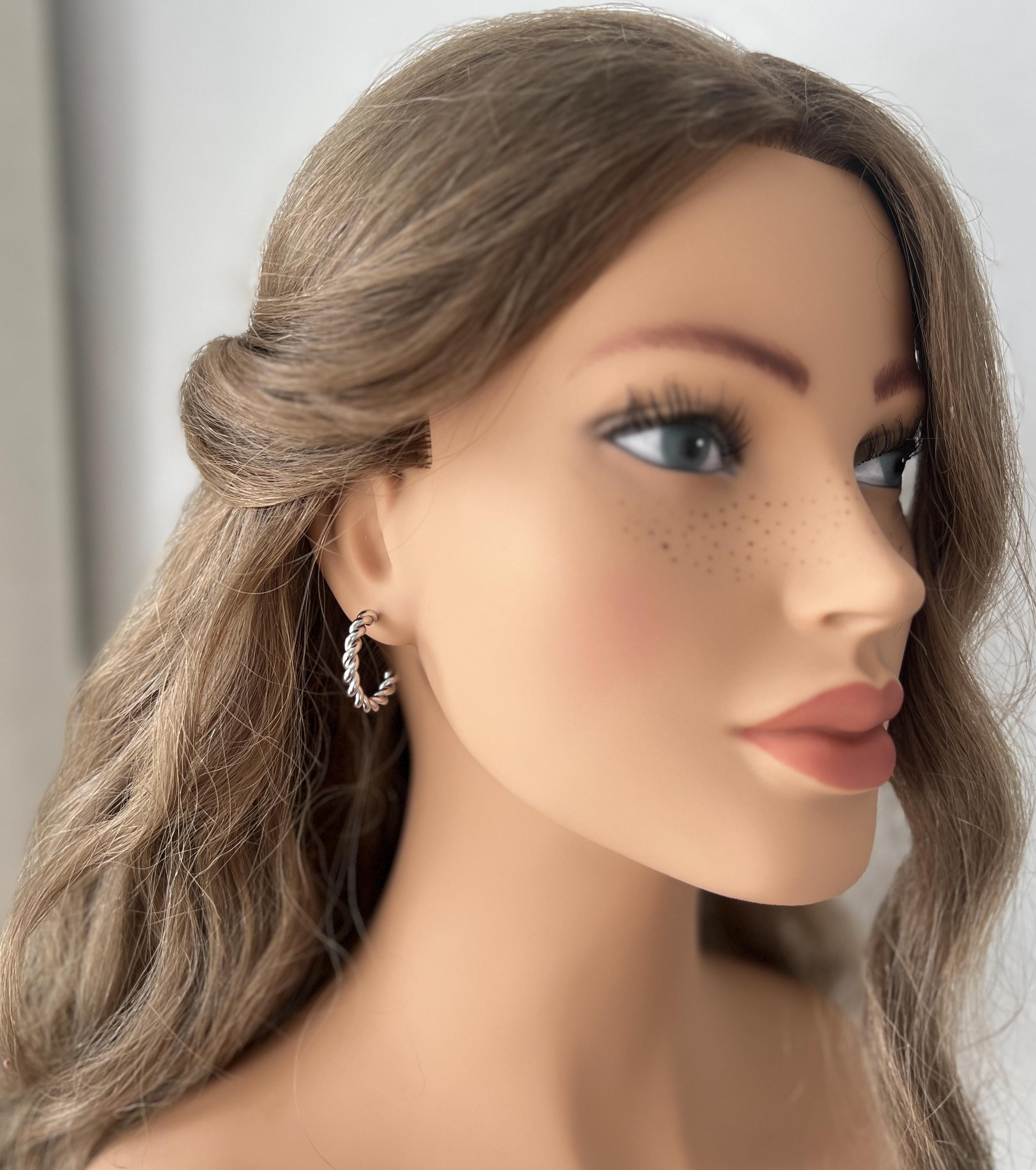 55d27ed851a041865d7f21d9cbeb5fc1